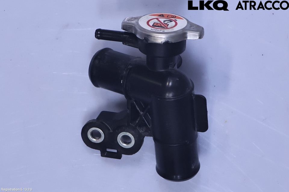 Toyota YARIS CROSS XP21 21- Radiator Lokk