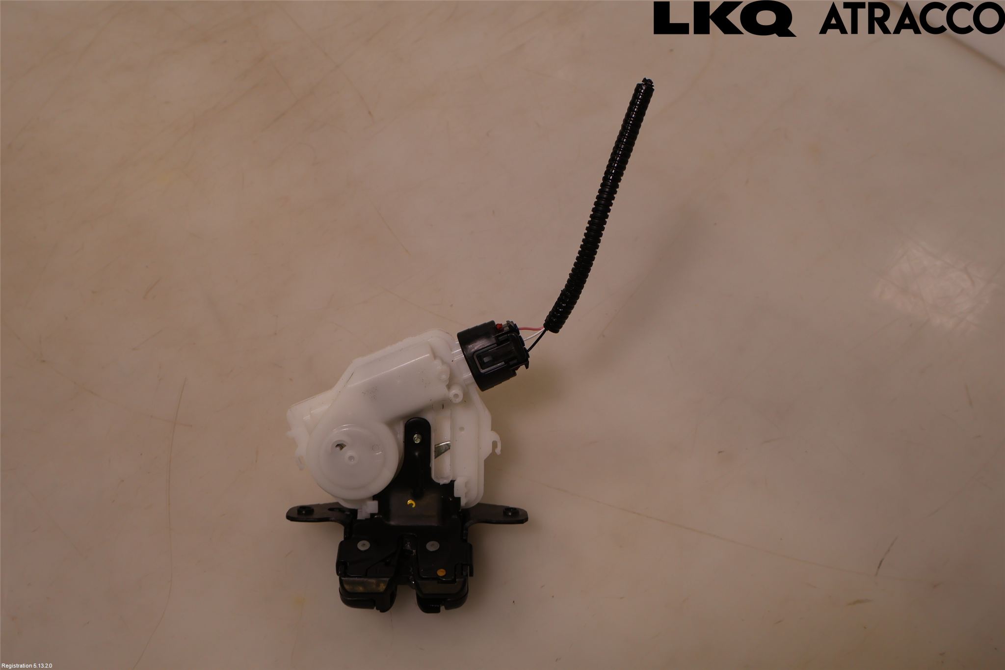 Toyota YARIS XP21 20- Bakluke-Lokk Låsekasse