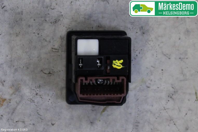 Toyota RAV4 13-18 Bryter Speil
