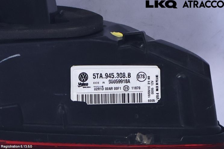 Volkswagen VW TOURAN 16- Baklykt Høyre  På Luke(Indre)