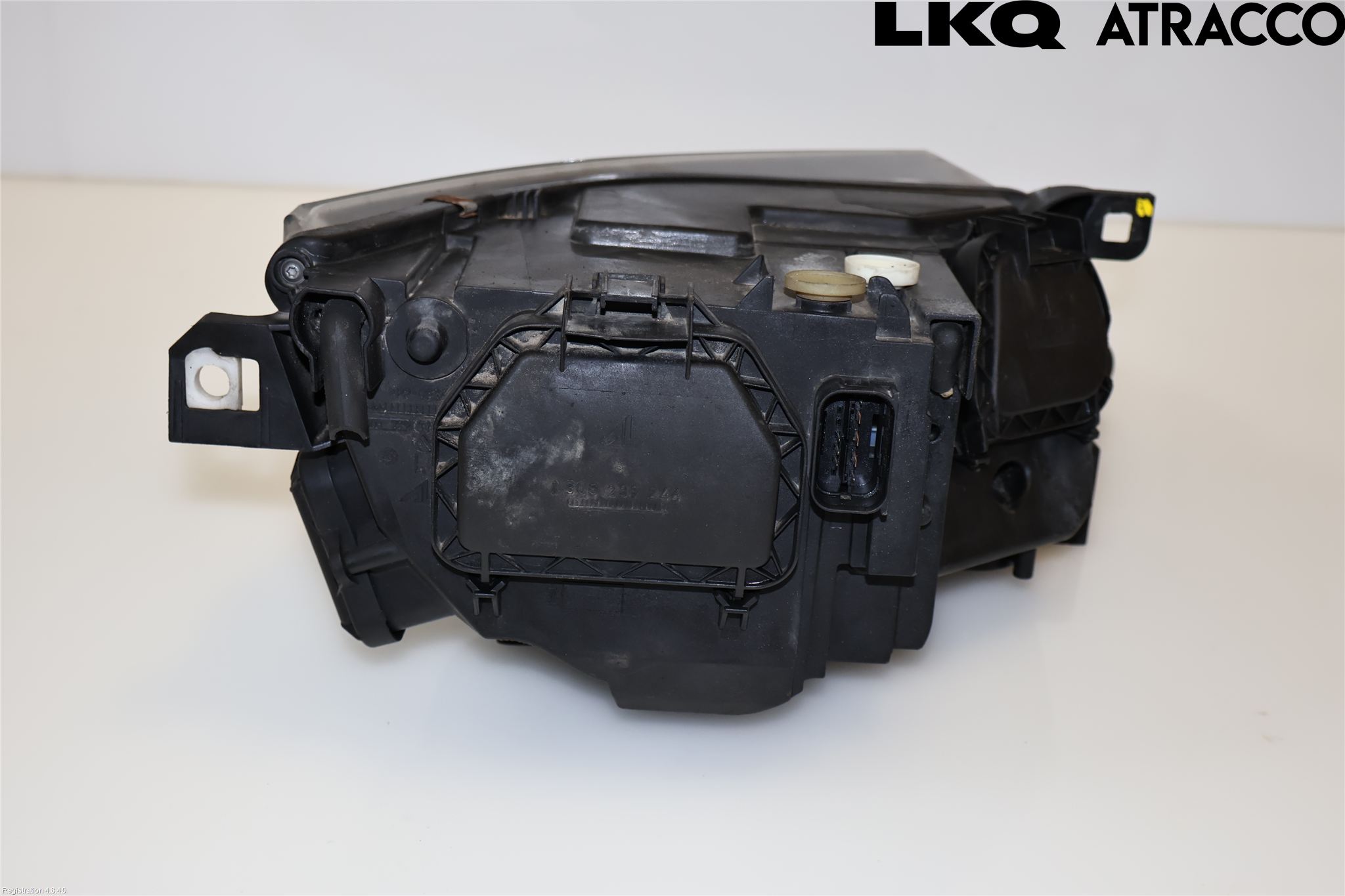 BMW 6 E63/64    02-10 Frontlykt Venstre