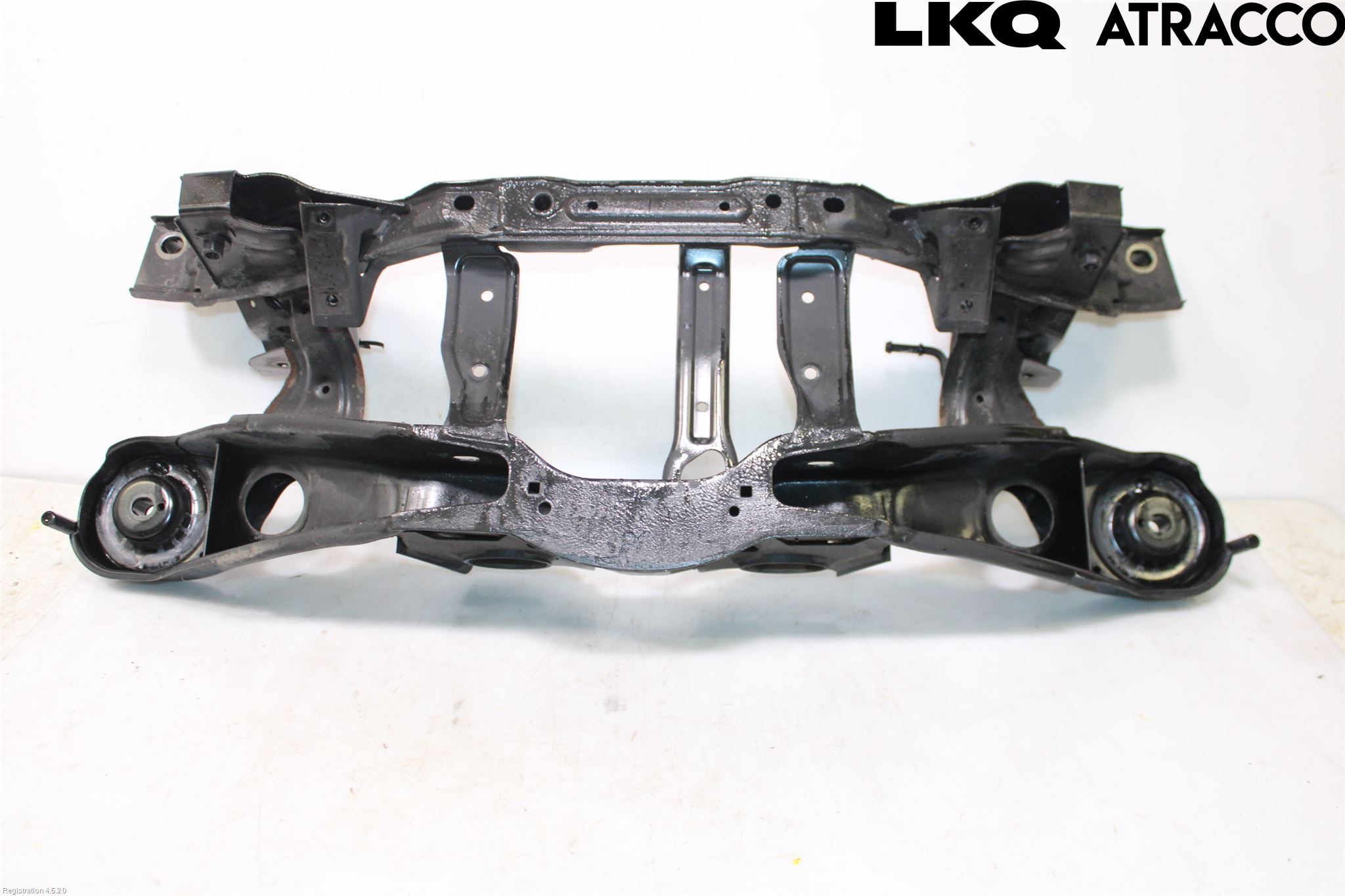 Volvo V40 CROSS COUNTRY 13-19 Bakaksel Feste Travers-Ramme