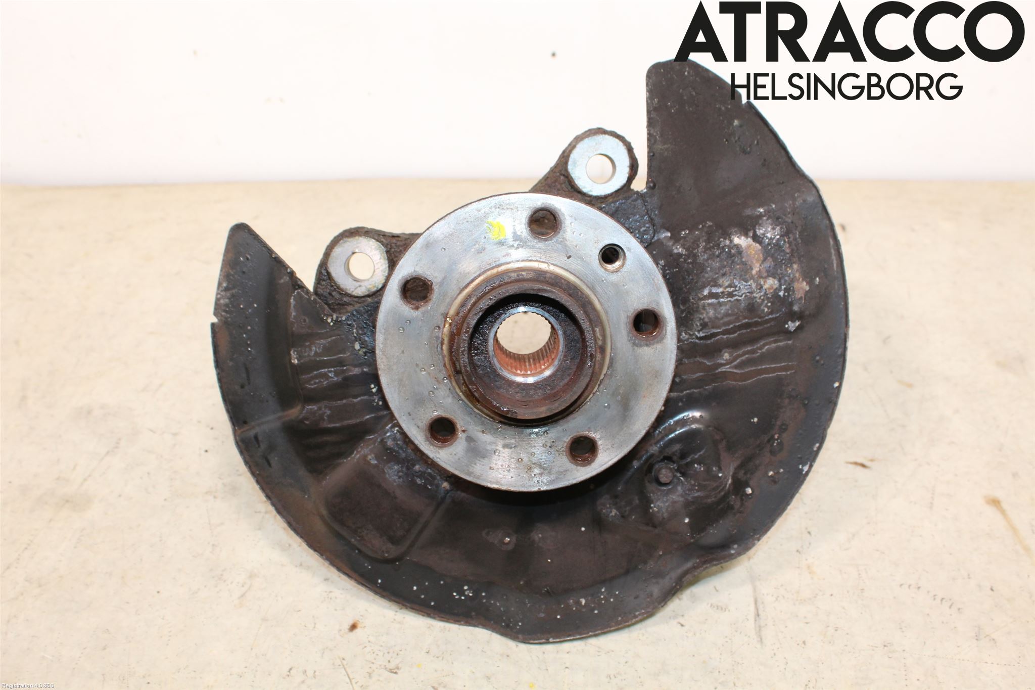 Volkswagen VW TRANSP/CARAVELLE (T5) 04-15 Spindel Hf