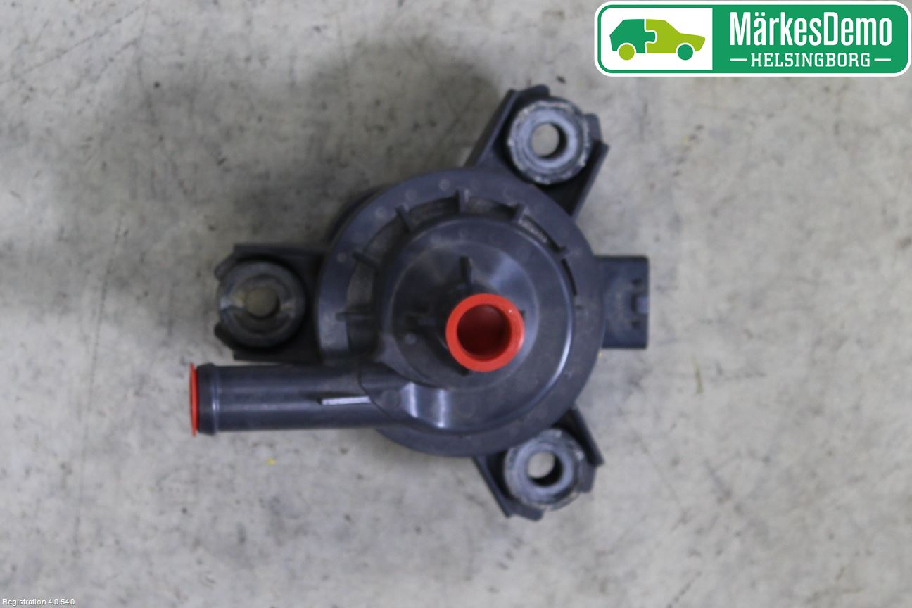 Toyota RAV4 13-18 Varme Sirkulasjonspumpe