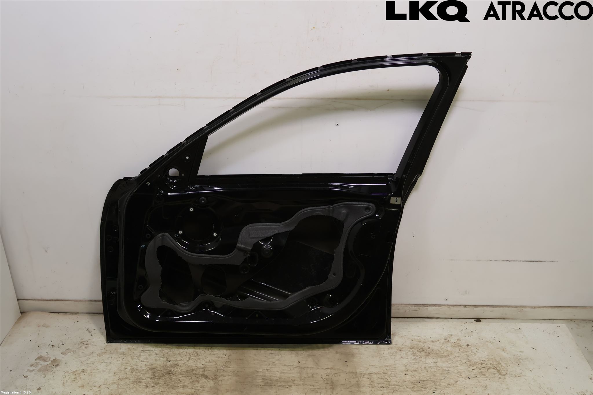 BMW 3 F30/F31/F80 12-19 Dør 4D Foran Venstre