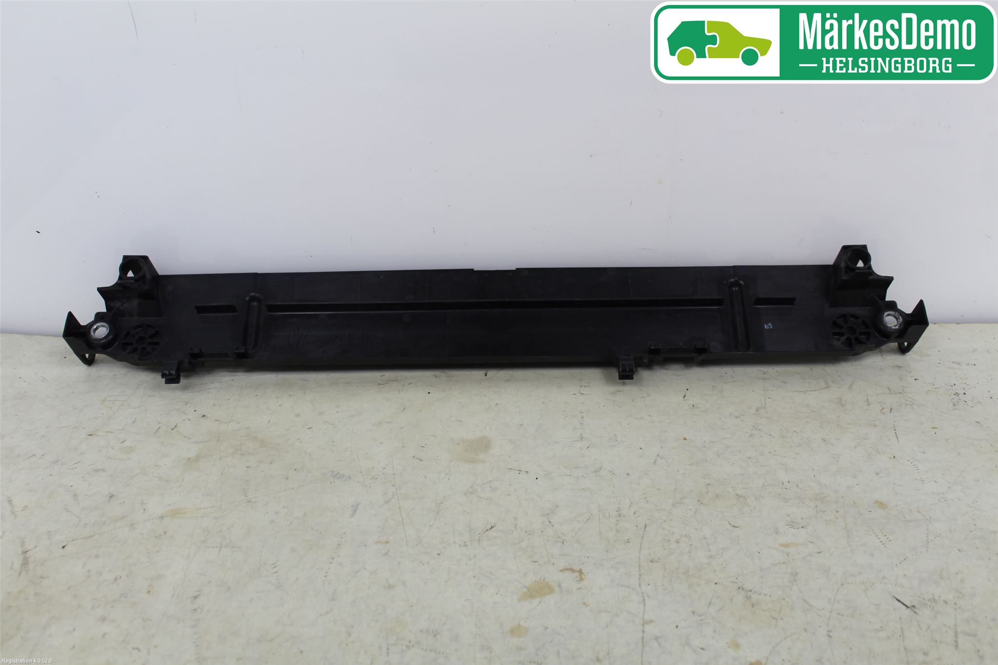 Toyota RAV4 13-18 Frontplate Øvre