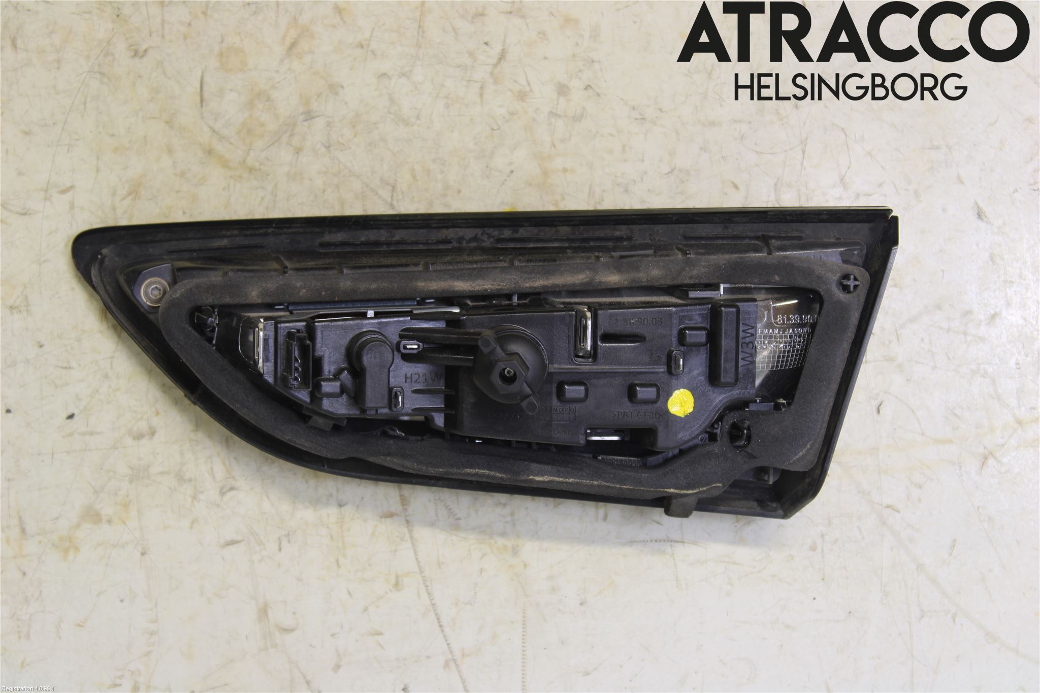 Opel ASTRA K 16-22 Baklykt Venstre  På Luke(Indre