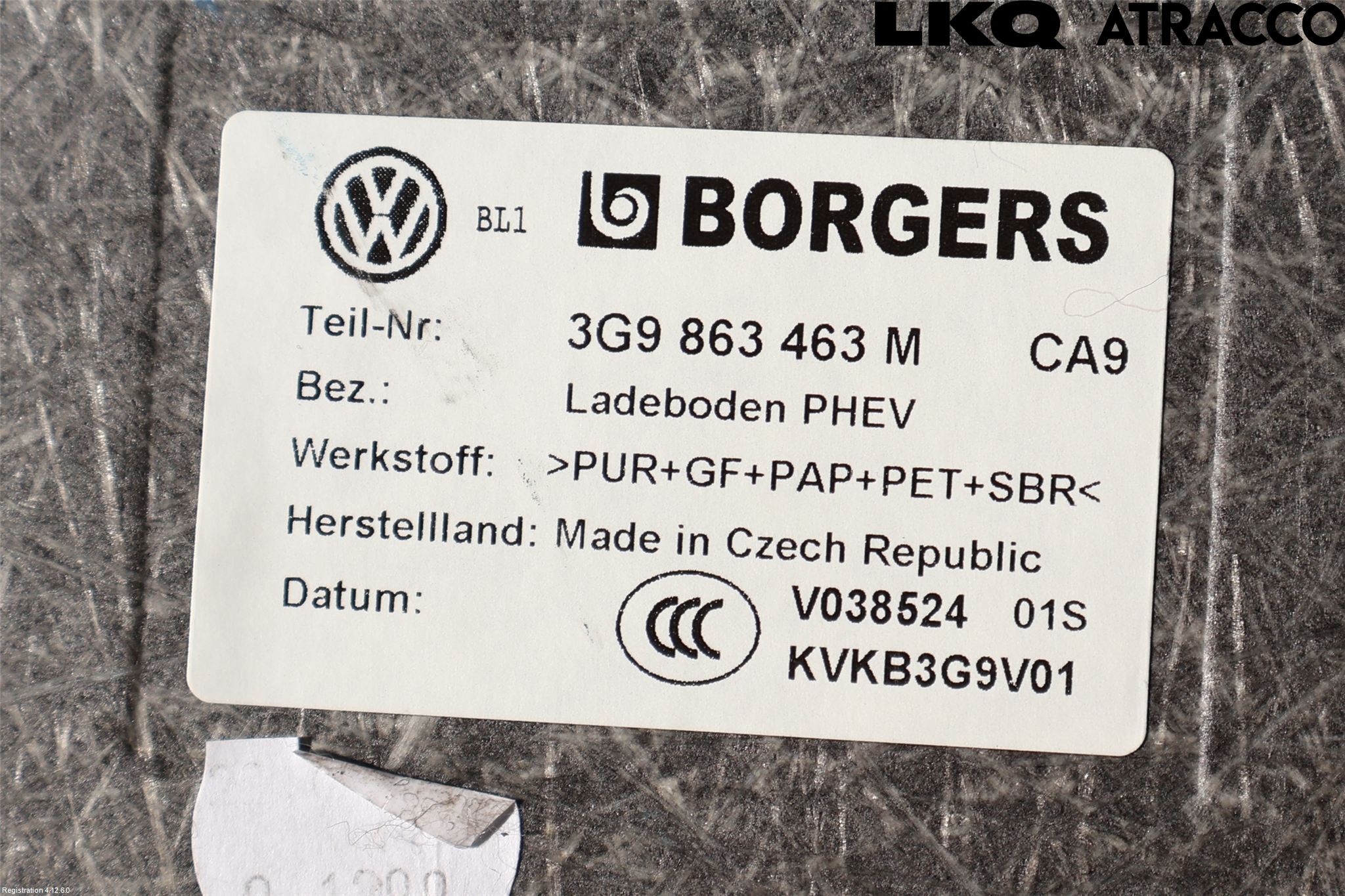 Volkswagen VW PASSAT 20-24 Innr Bagasjeromkledsel