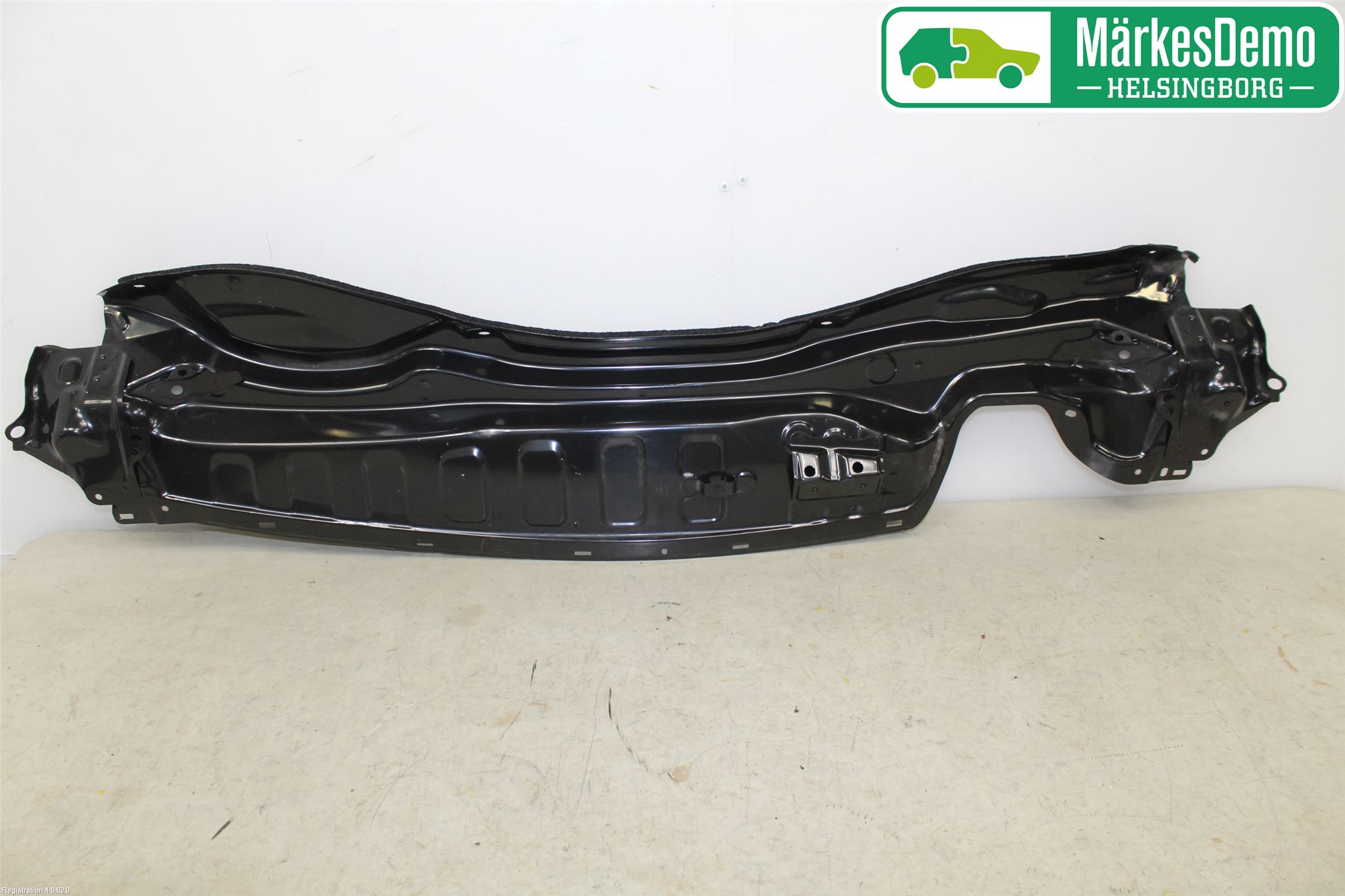 Toyota YARIS XP130 15-20 Visker Deksel-Grill-Under Frr