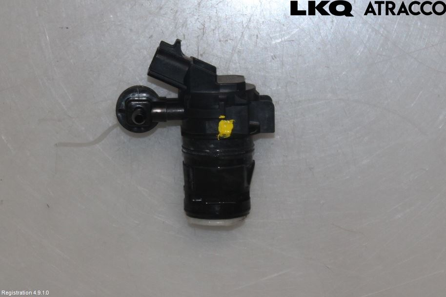 Lexus NX 300h 15-21 Spylerpumpe Frontrute
