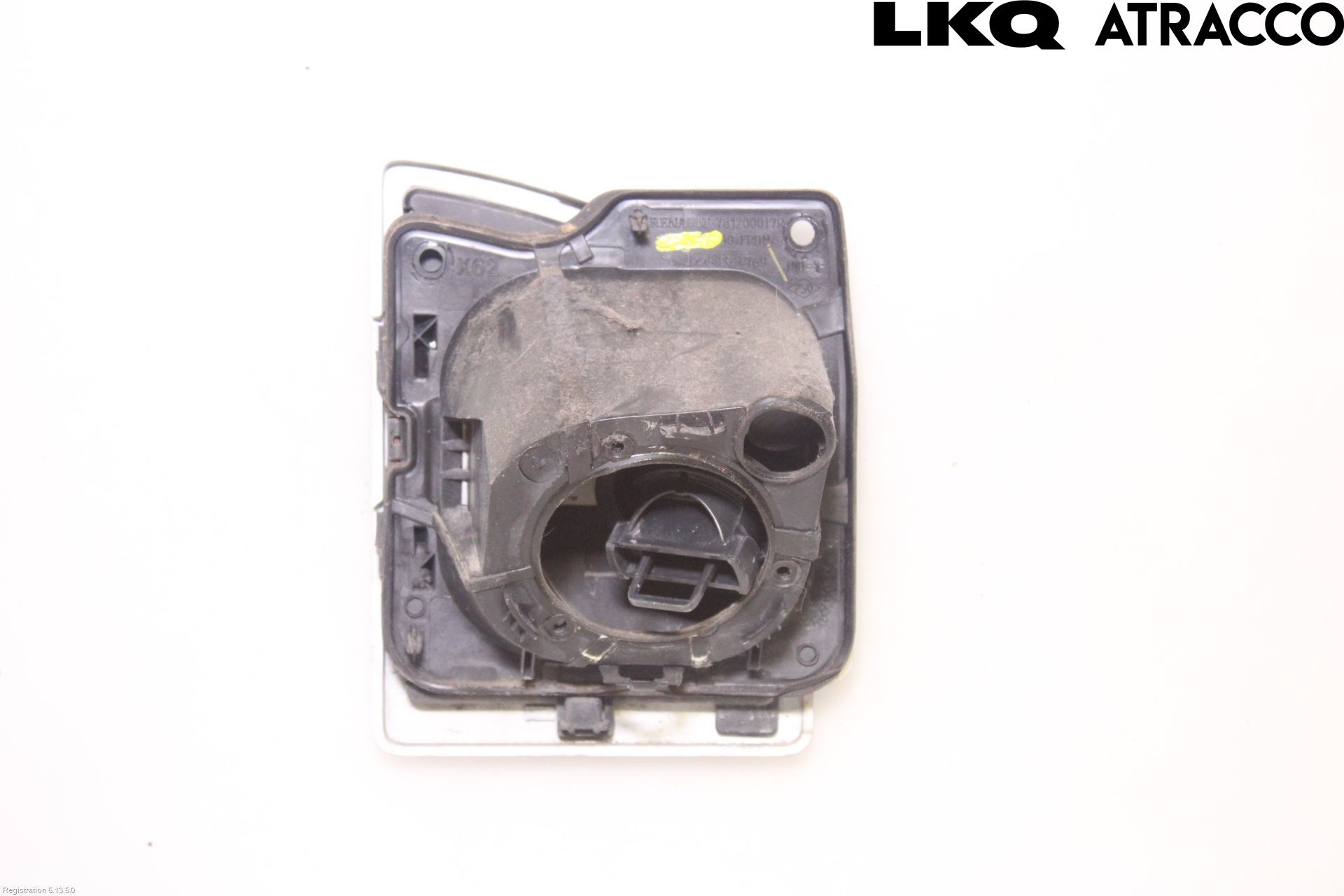 Nissan NV400 12-24 Drivstoff Tankluke