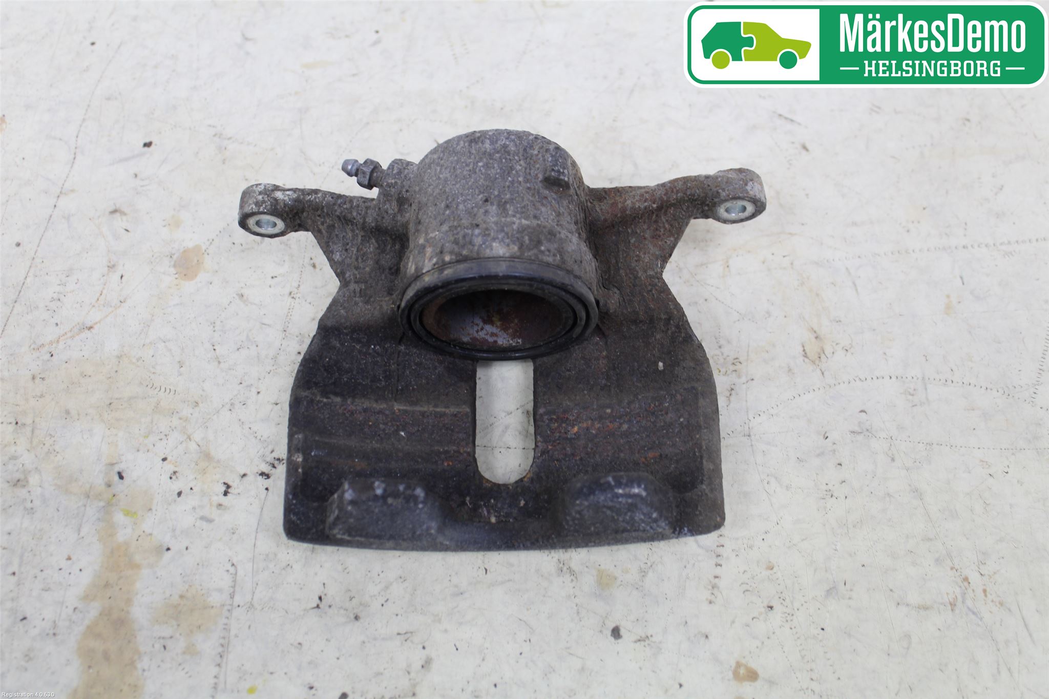 Volkswagen VW PASSAT 15-19 Bremsecaliper Foran Venstre
