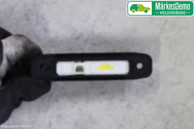 Toyota AVENSIS 09-15 Bakluke Handtak Ytre