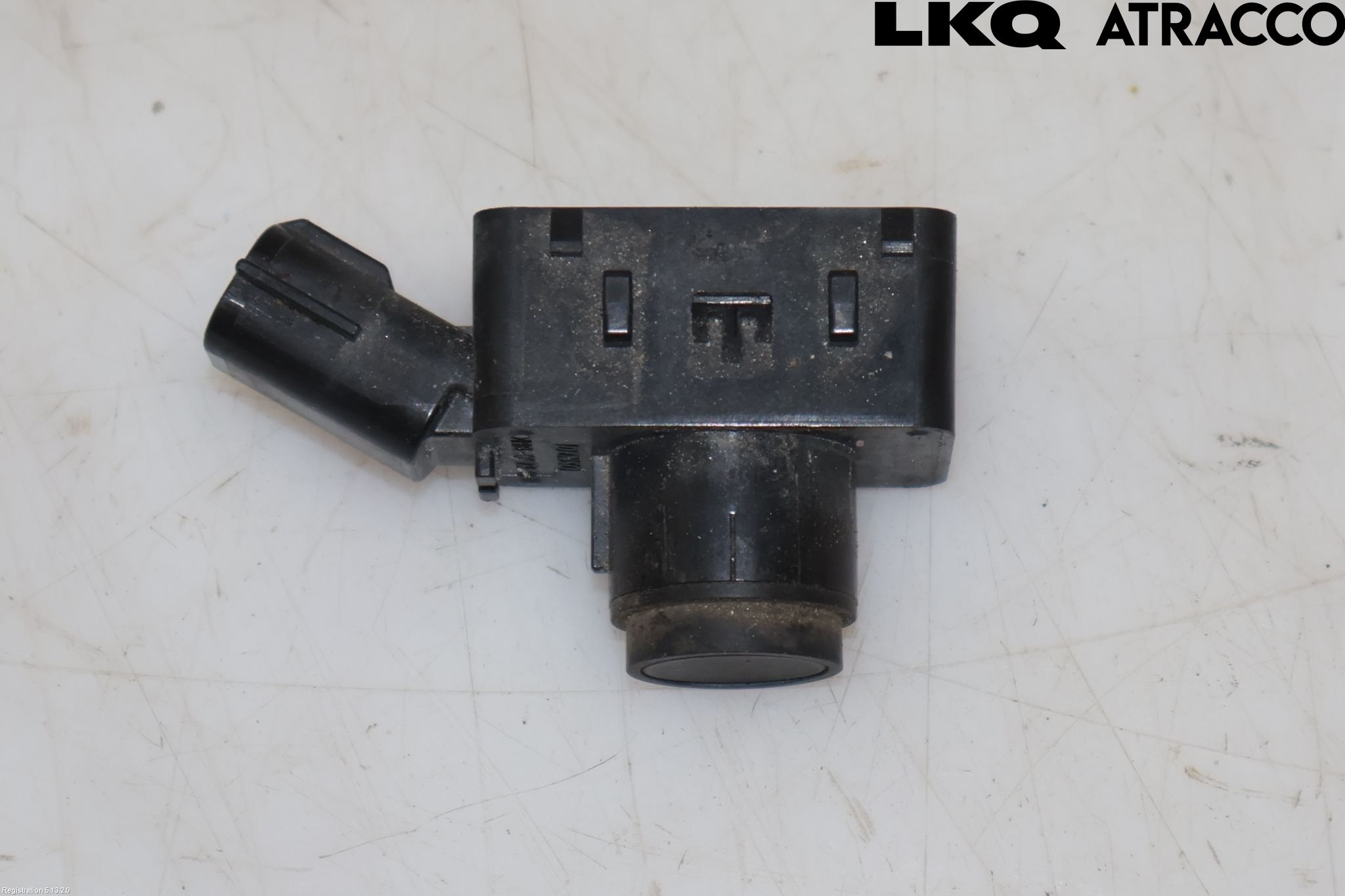 Lexus NX 300h 15-21 Sensor Parkering Front