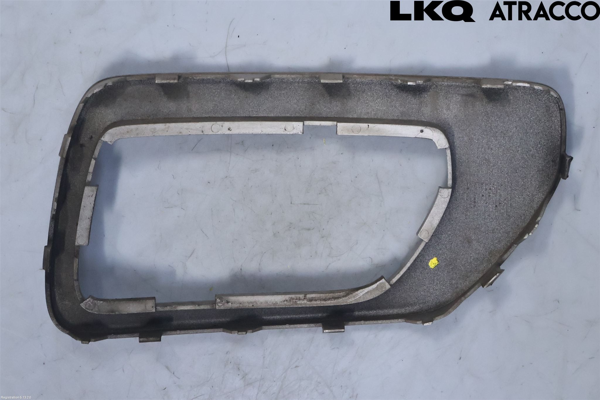 Volvo XC70 08-13 Frontlykt Kurve-Tåkelys Ramme