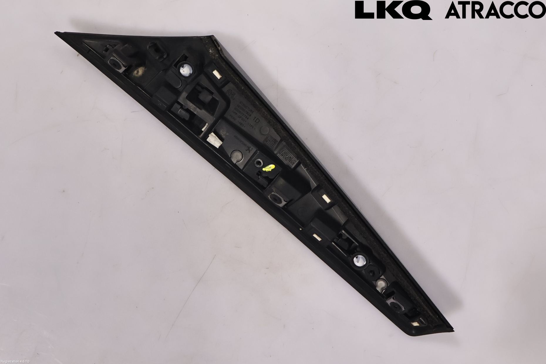 Peugeot 2008/E-2008 20- Spoiler Bakluke