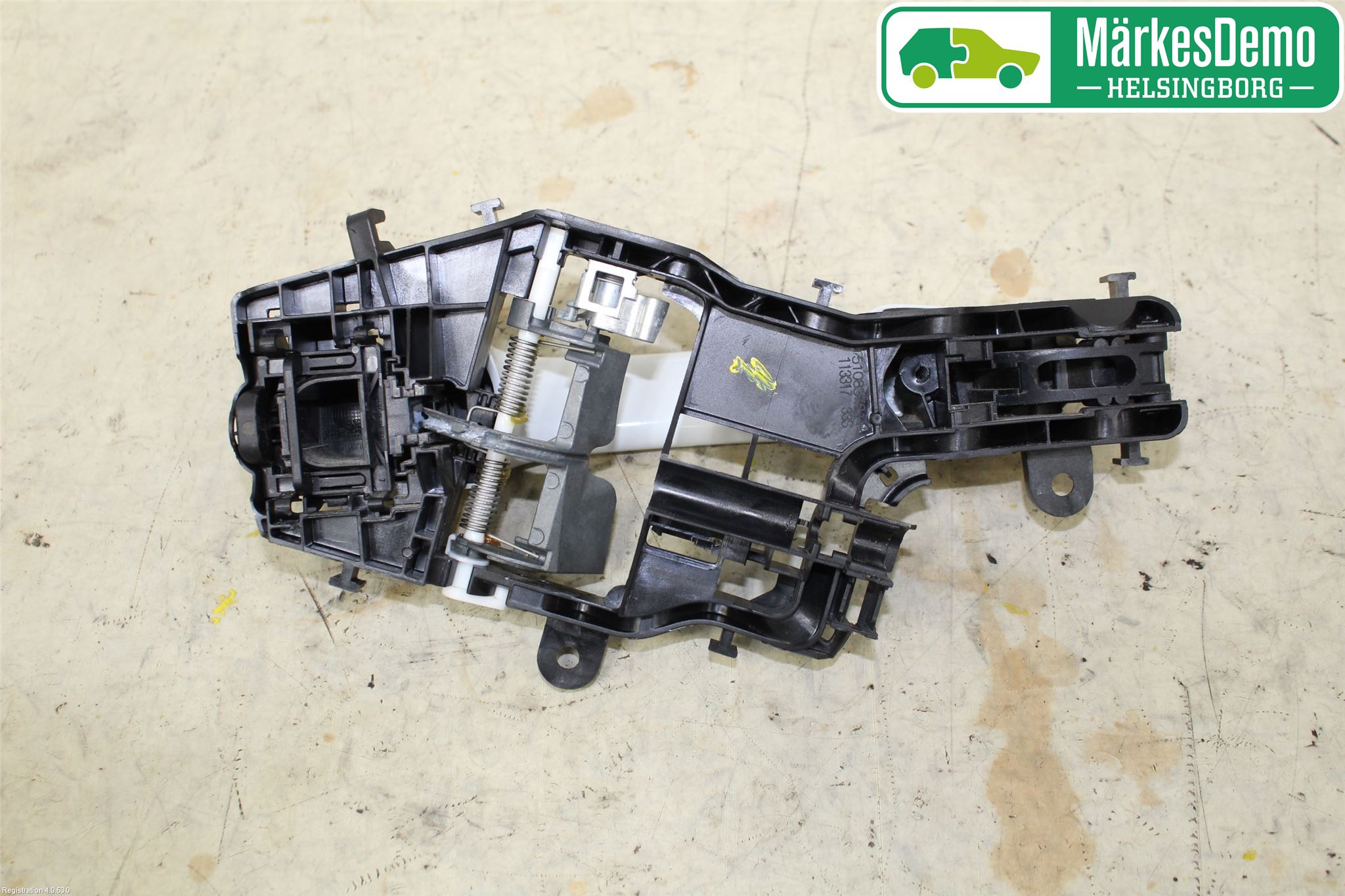 Volkswagen VW PASSAT 15-19 Dørhandtak Ytre Venstre