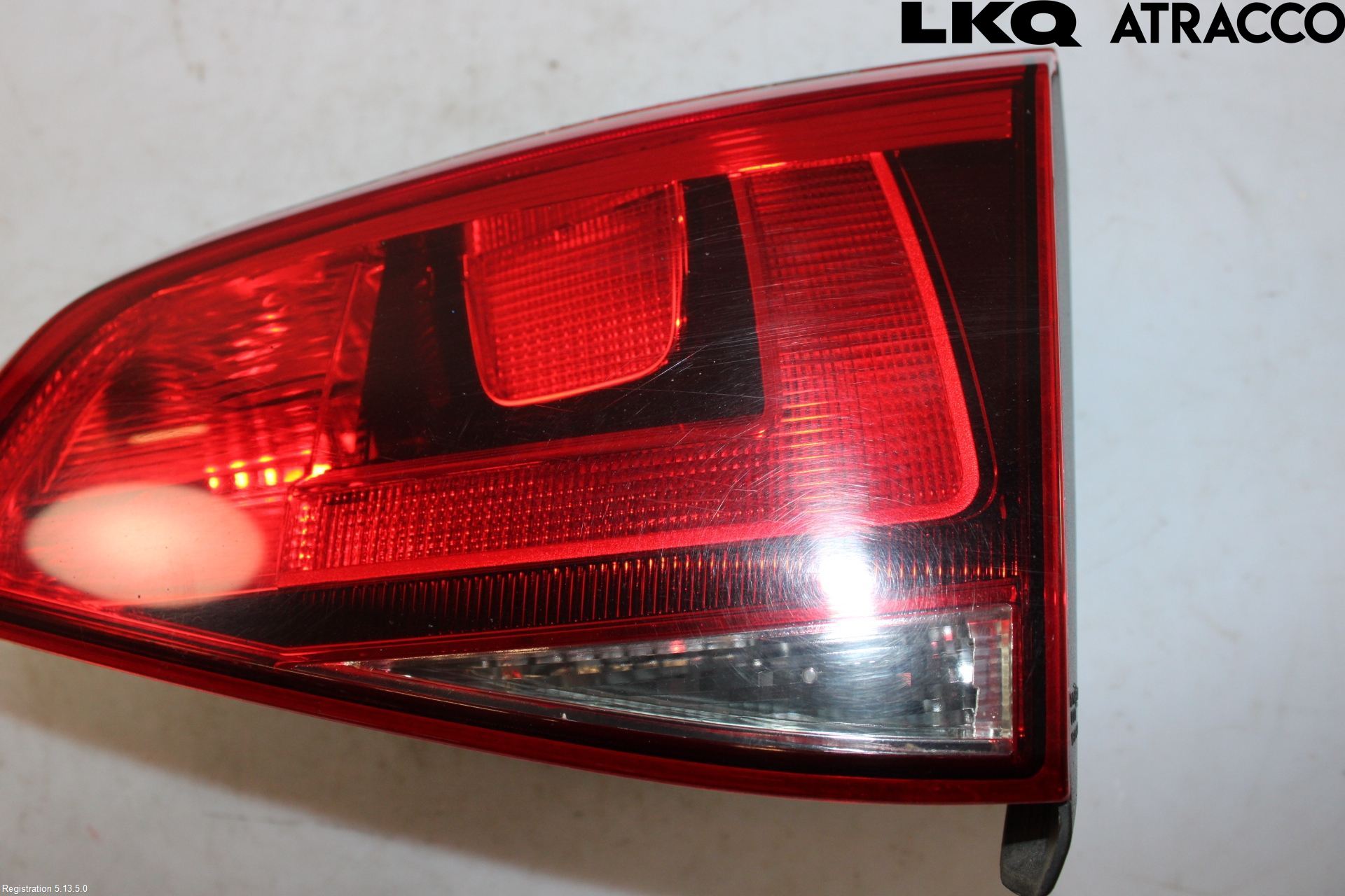 Volkswagen VW GOLF / E-GOLF VII 13-20 Baklykt Høyre  På Luke(Indre)