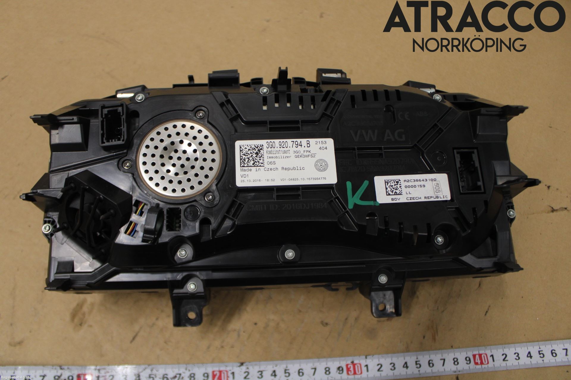 Volkswagen VW PASSAT 15-19 Instr Kombinert