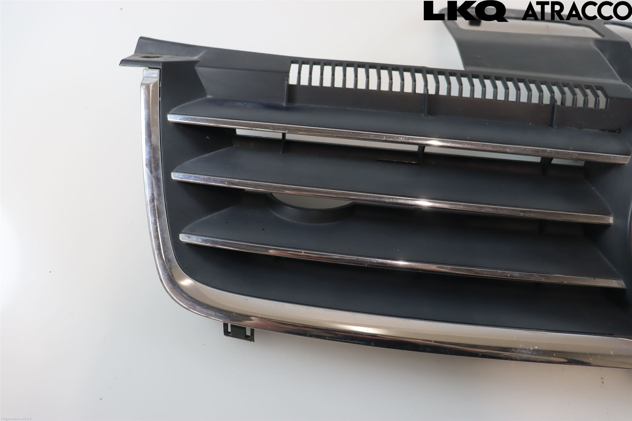 Volkswagen VW POLO 02-05 Grill Komplett