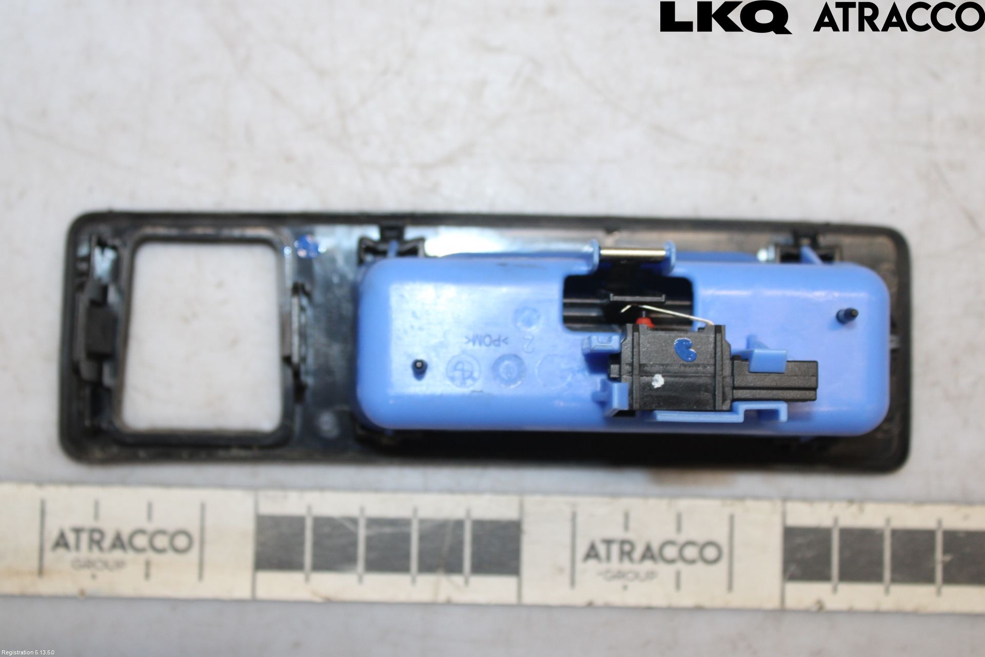 BMW 5 F10/F11/F18 09-17 Bakluke Handtak Ytre