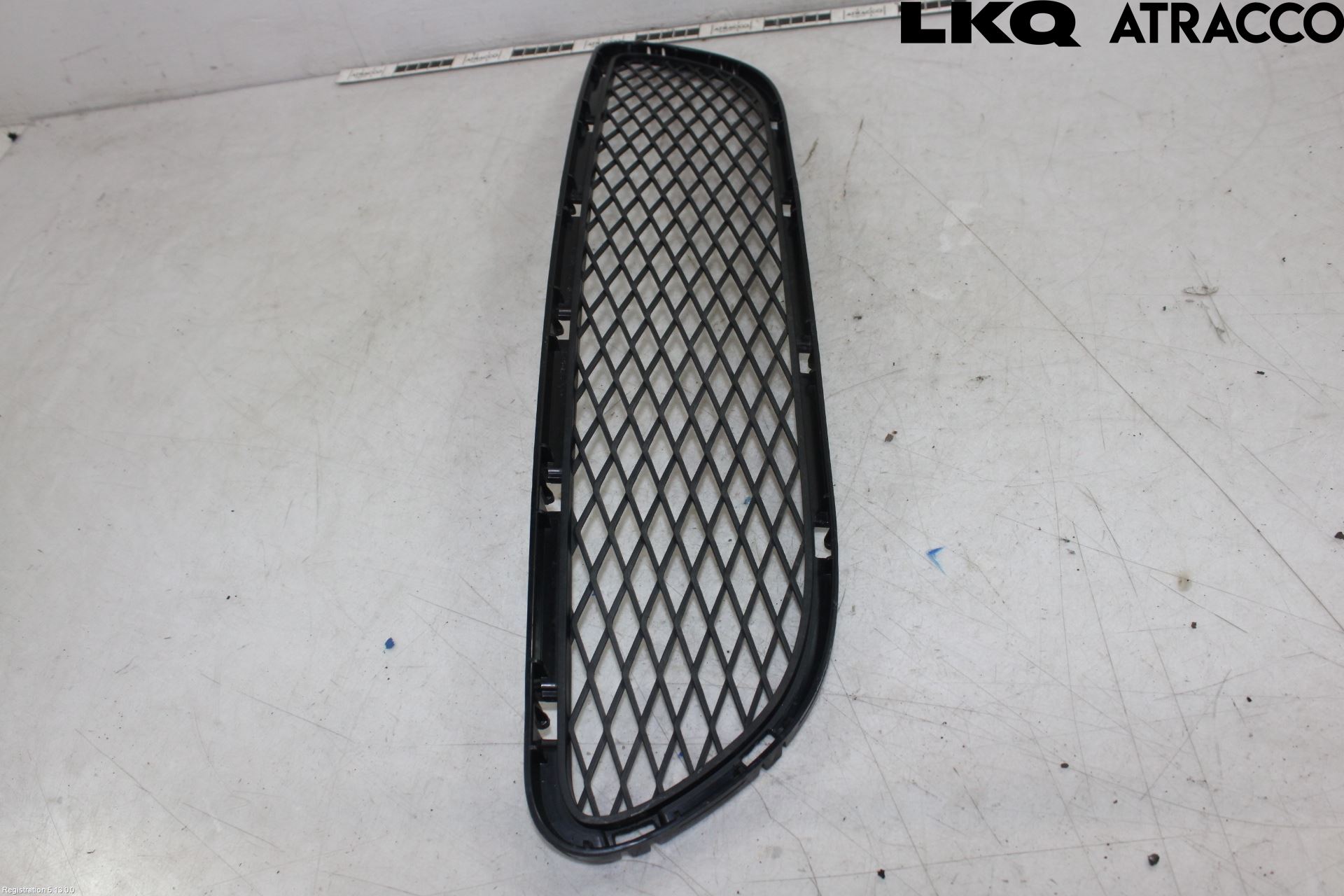 BMW 3 E90/91 SED/TOU 05-12 Grilldel Midt