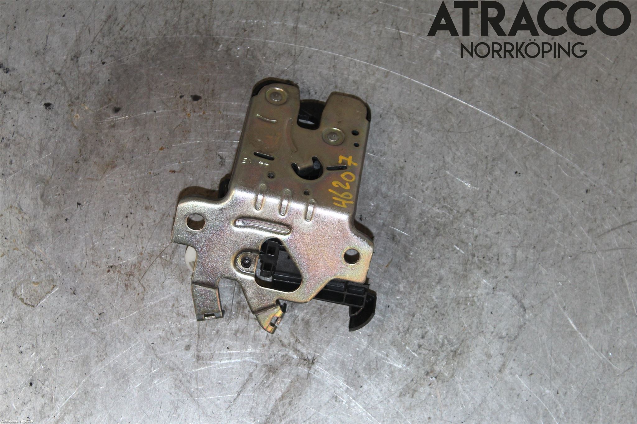 Audi A4/S4 B9 16-19 Bakluke-Lokk Låsekasse