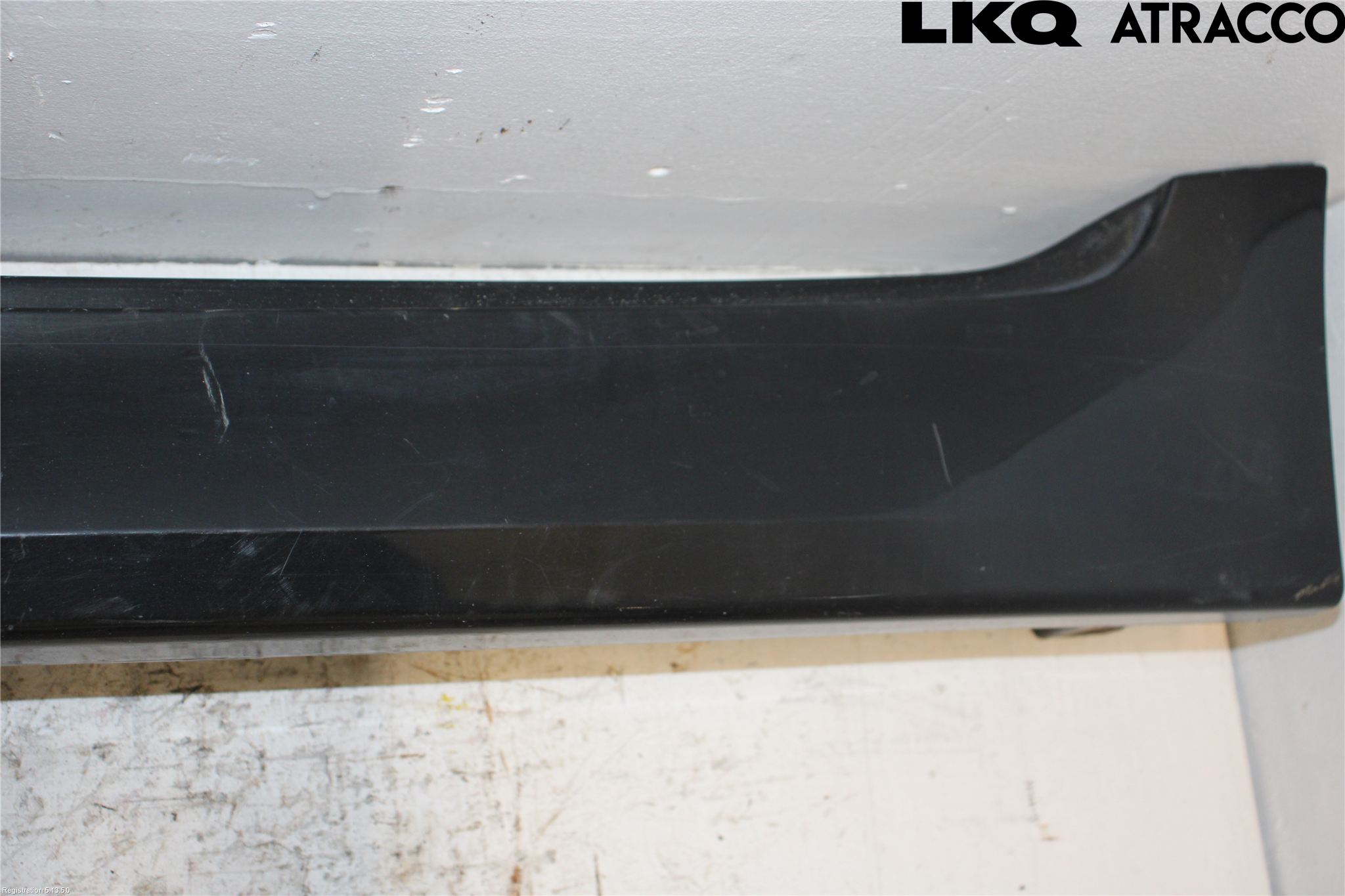 BMW 5 F10/F11/F18 09-17 Kanalskjørt Venstre