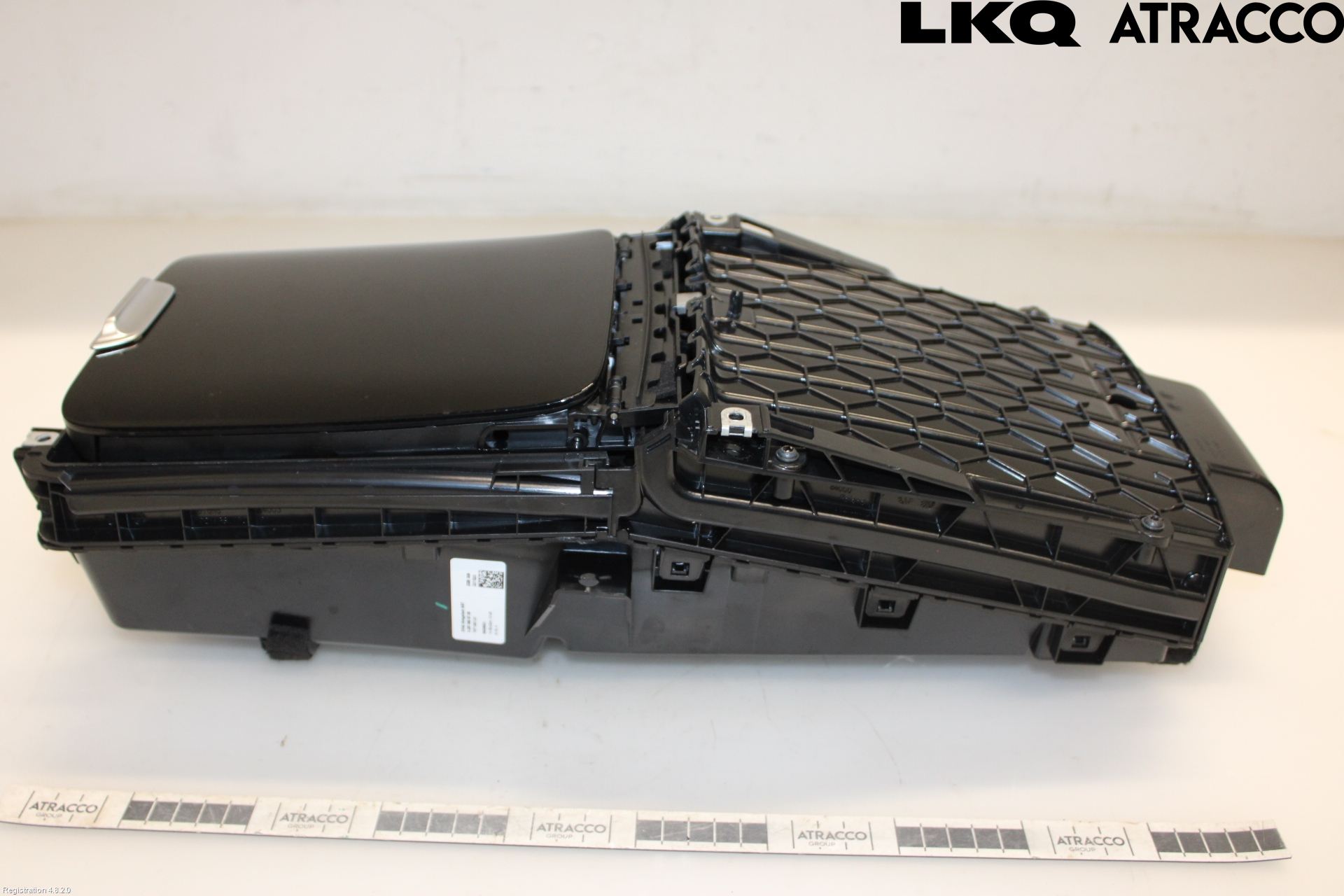 Mercedes-Benz MB EQE (V295) 22- Instrumentkonsoll Midt