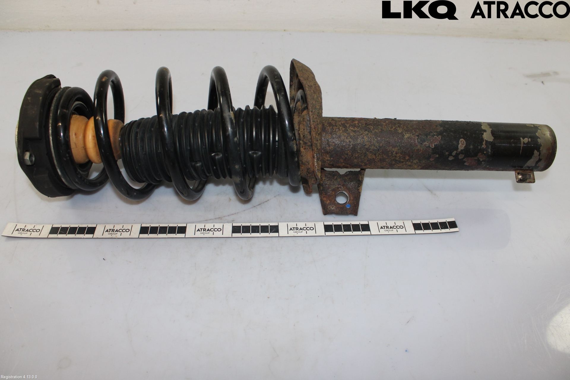 Volkswagen VW PASSAT 11-14 Støtdemper Foran
