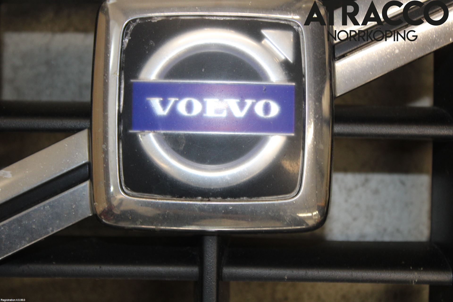 Volvo XC90 03-06 Grill Komplett