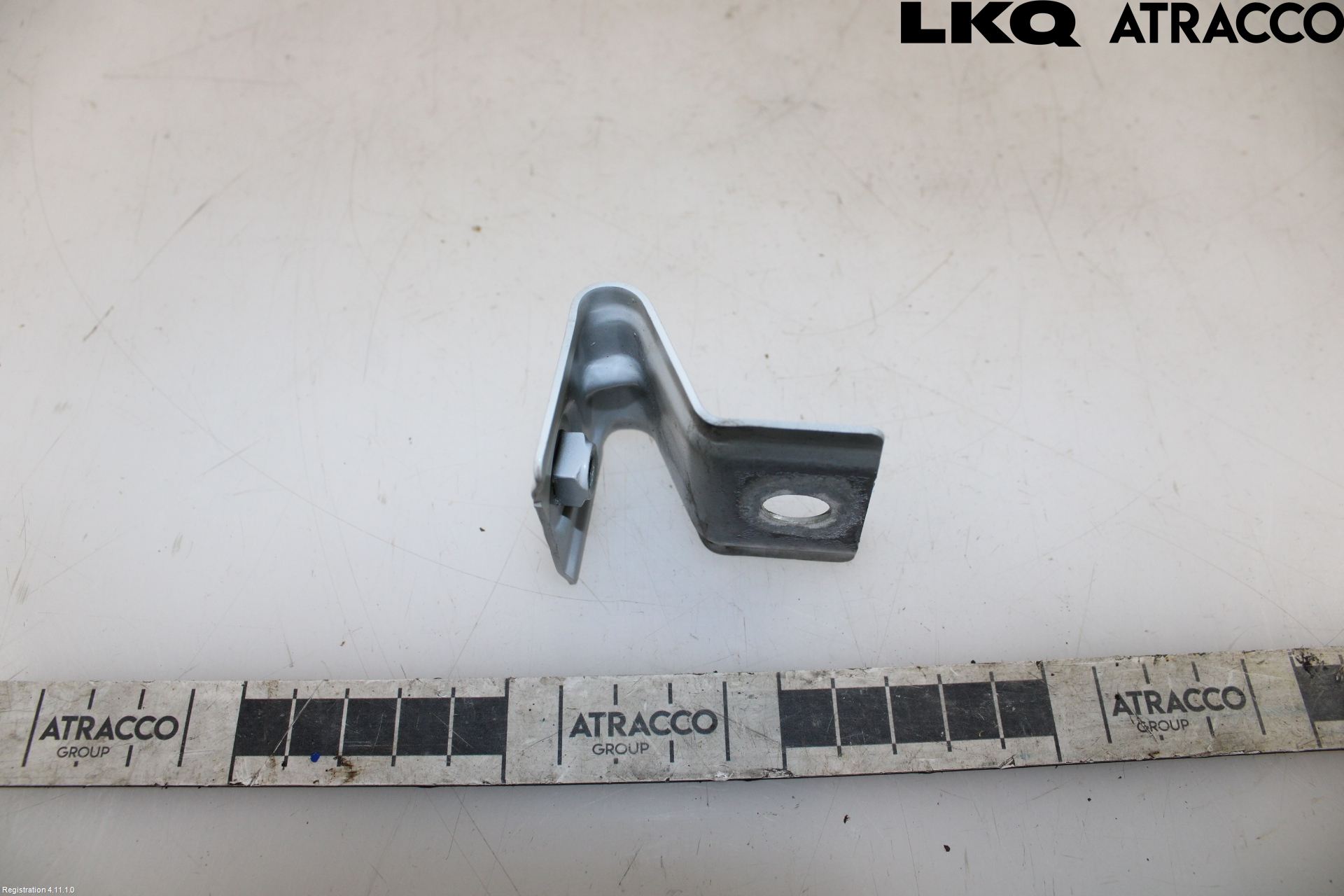Volkswagen VW GOLF / E-GOLF VIII 20- Frontskjermfeste Venstre