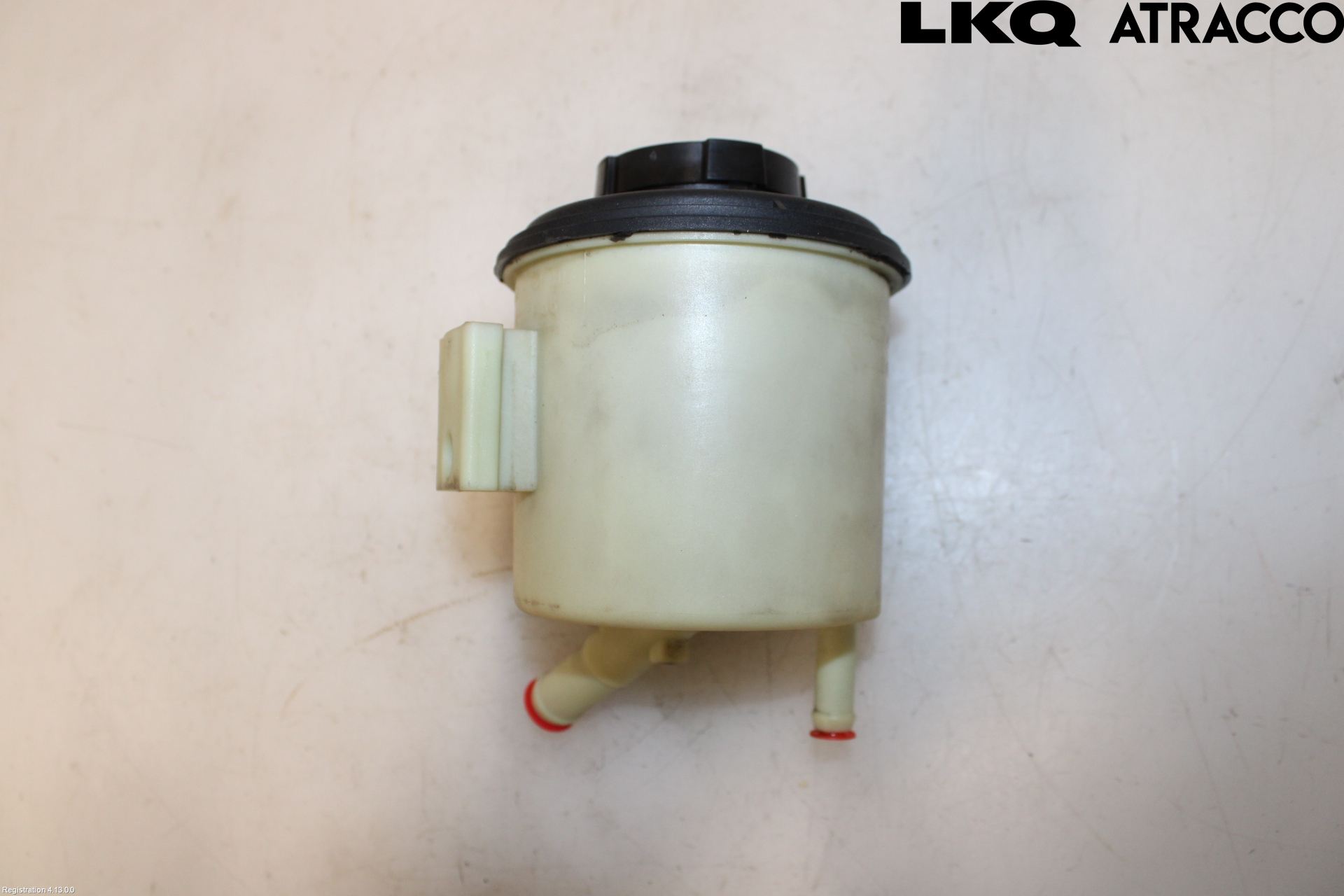 Nissan ALMERA    00-06 Servo Oljebeholder