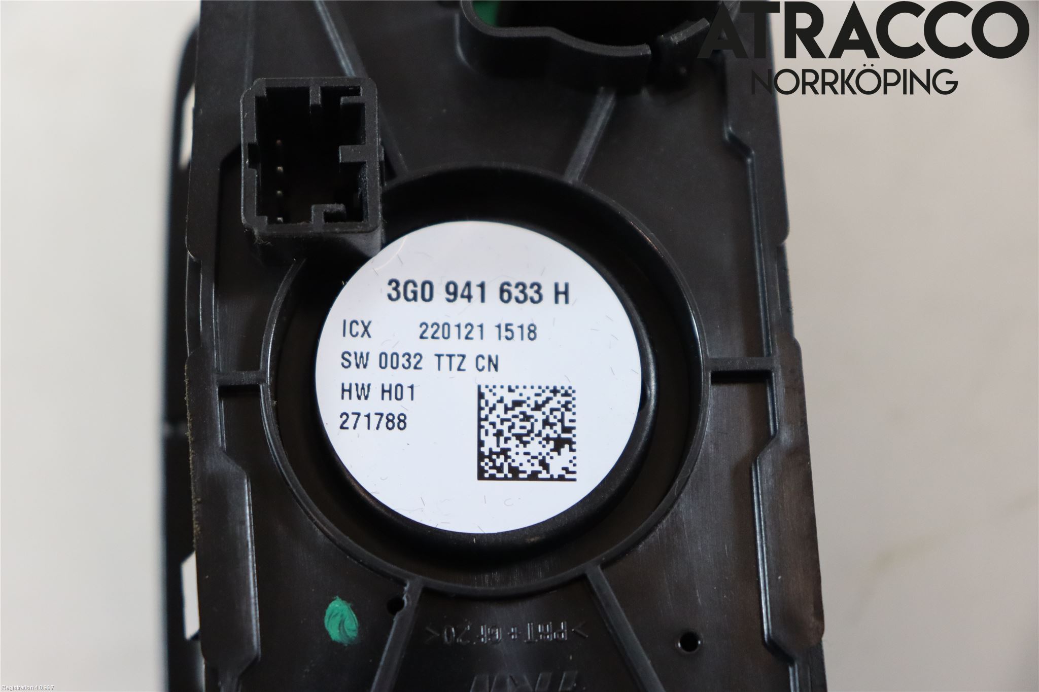 Volkswagen VW PASSAT 20-24 Bryter Hovedlys