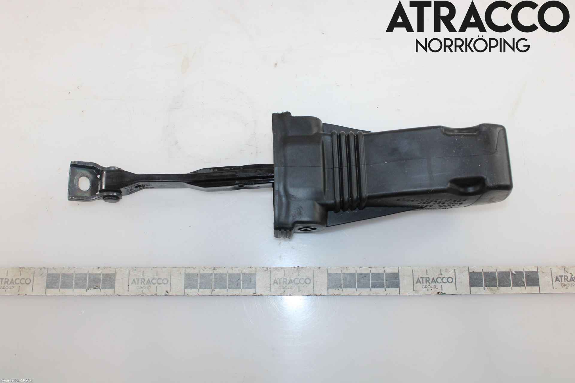 Audi A4/S4 B9 20- Dørstopper