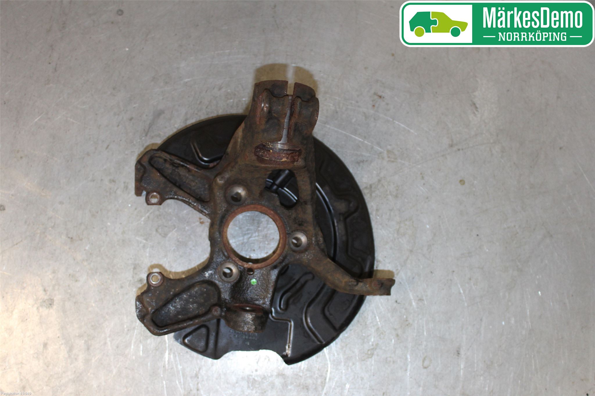 Volkswagen VW GOLF / E-GOLF VII 13-20 Spindel Vf