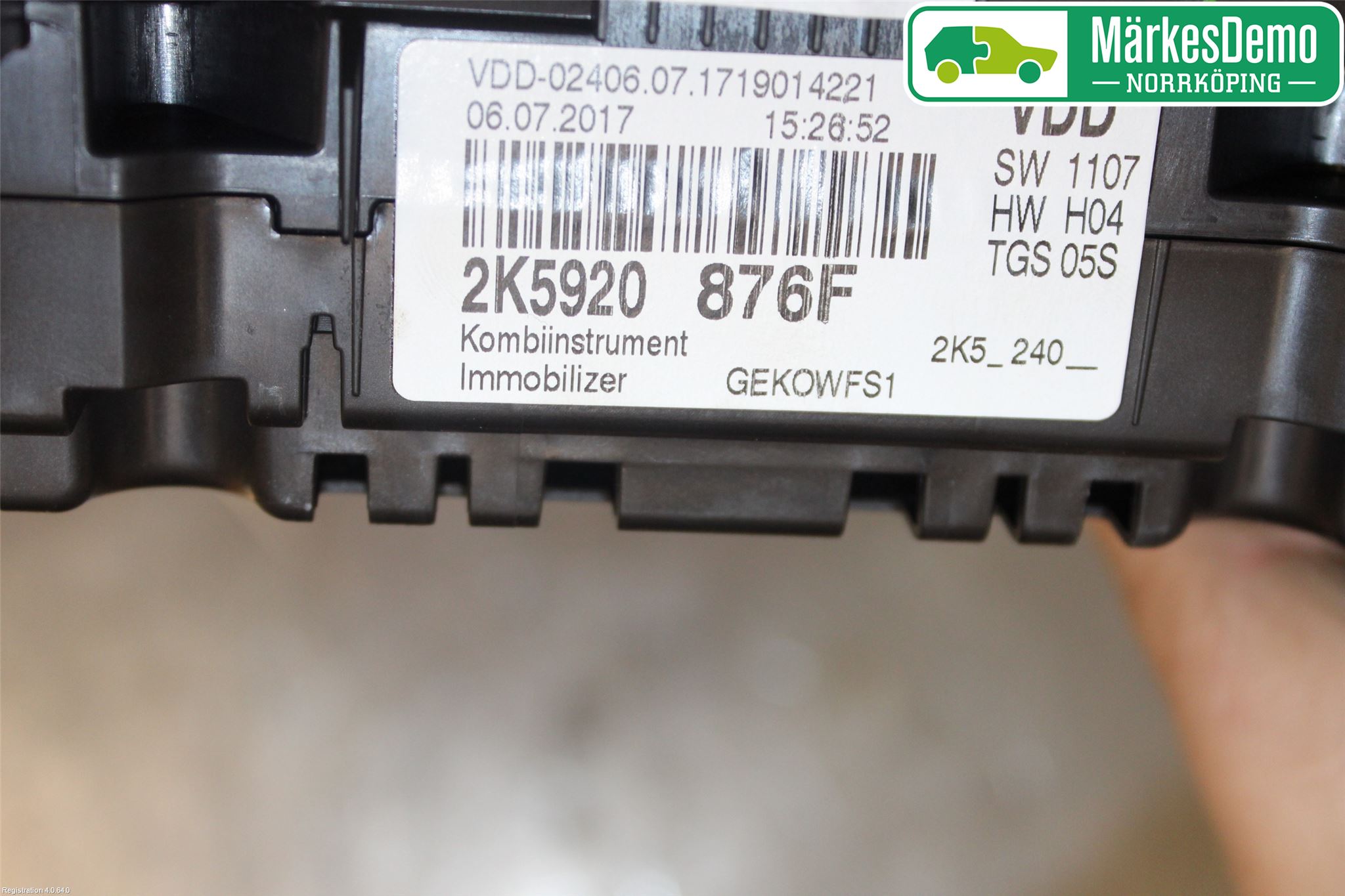 Volkswagen VW CADDY 16-20 Instr Kombinert