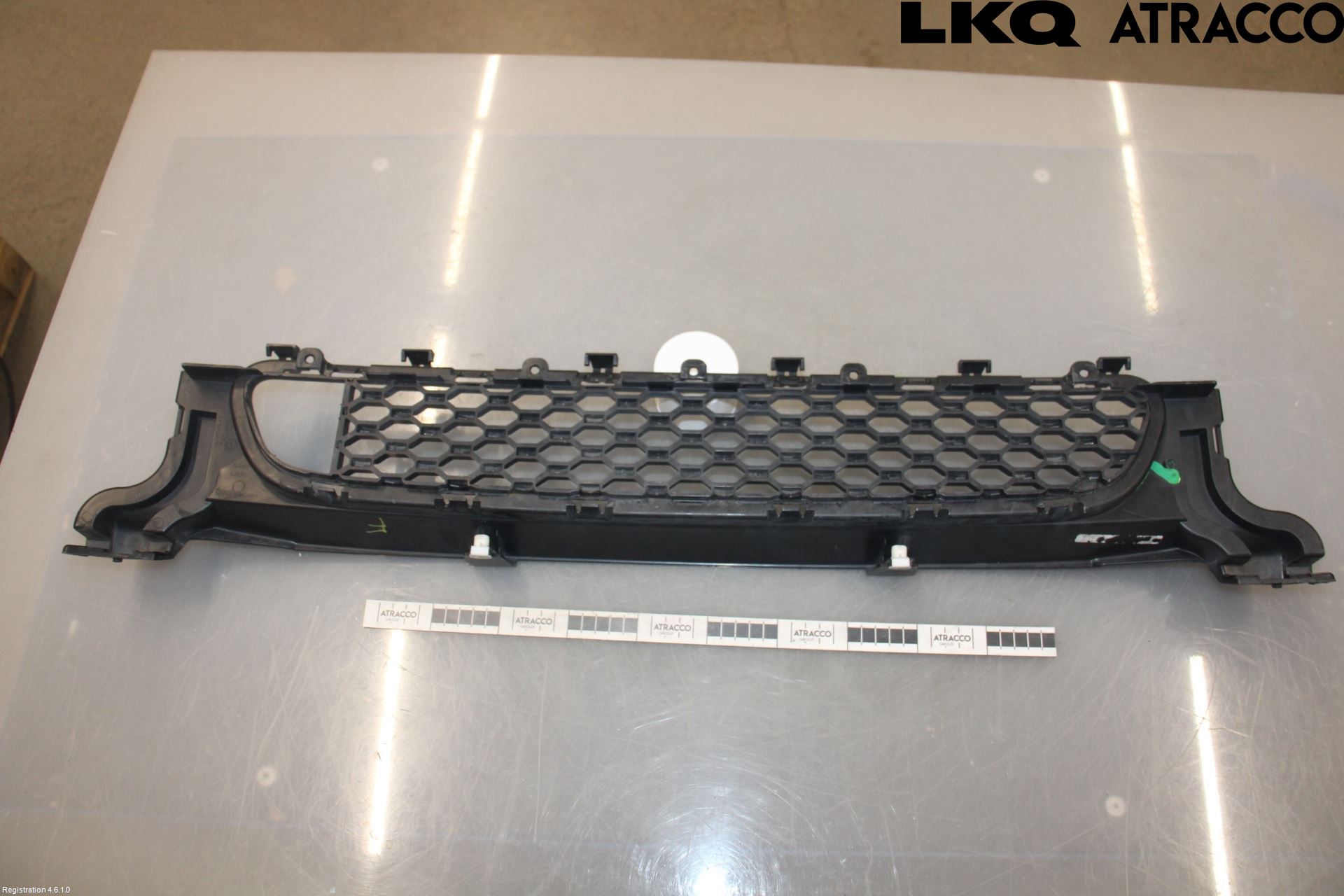 Jaguar XF (X260) 16-24 Grilldel Midt