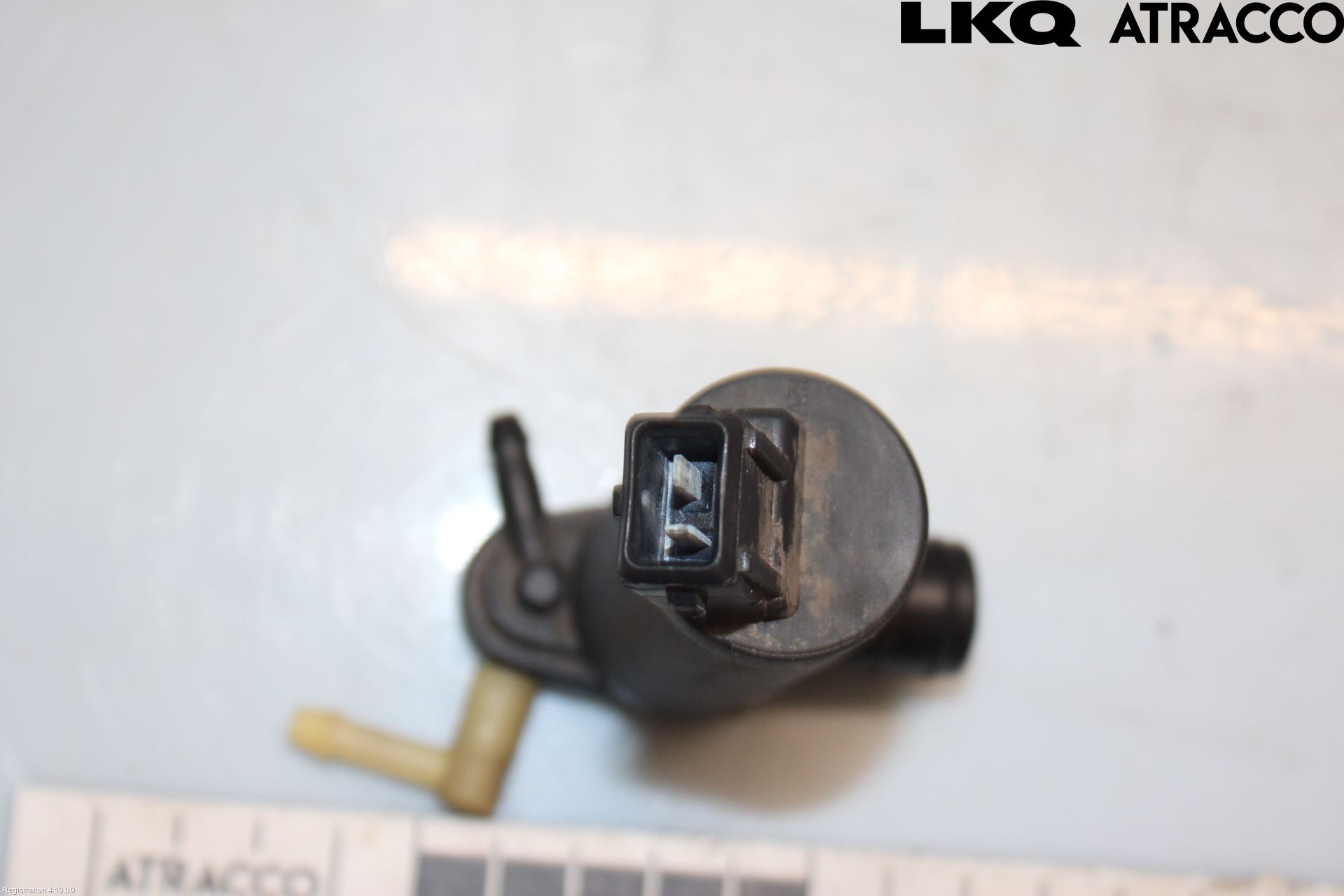 Ford FIESTA     02-05 Spylerpumpe Frontrute