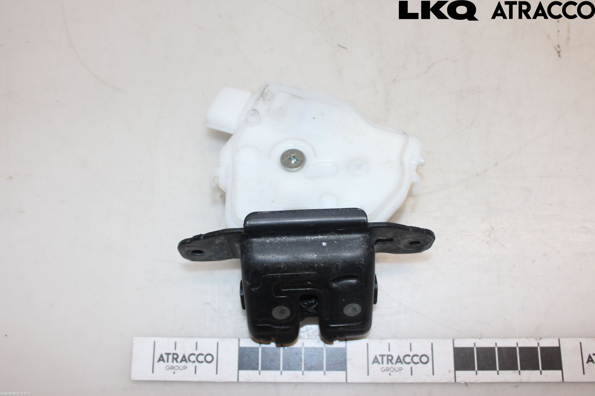 Toyota YARIS XP130 15-20 Bakluke-Lokk Låsekasse
