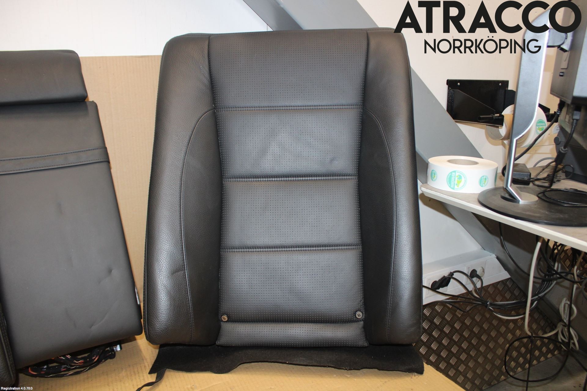 Mercedes-Benz MB S-KLASS (W221) 05-13 Innr Sete Bak Seterygg