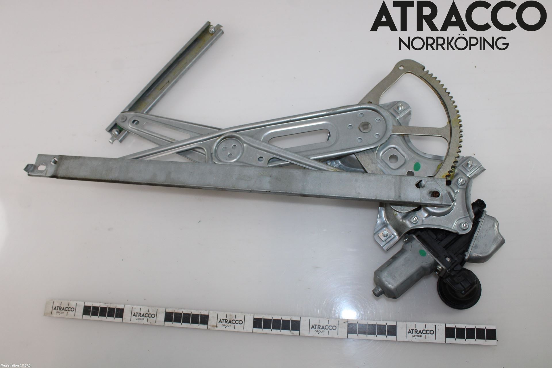 Toyota YARIS XP130 12-14 Vindusheis El Komp