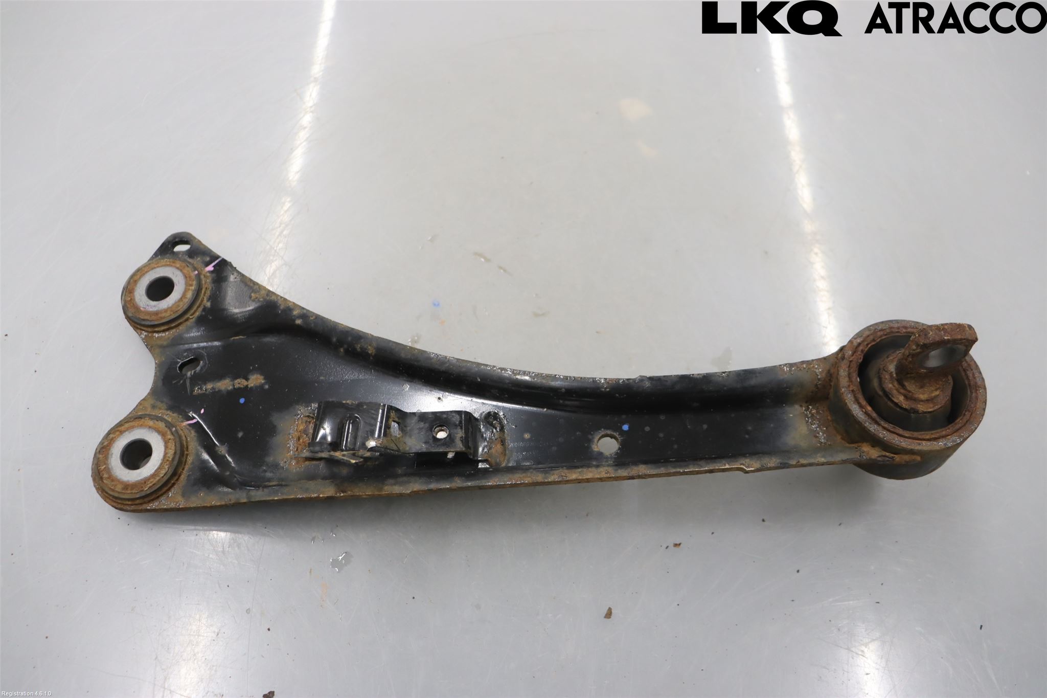 Toyota AURIS 13-19 Bærearm Bak Venstre