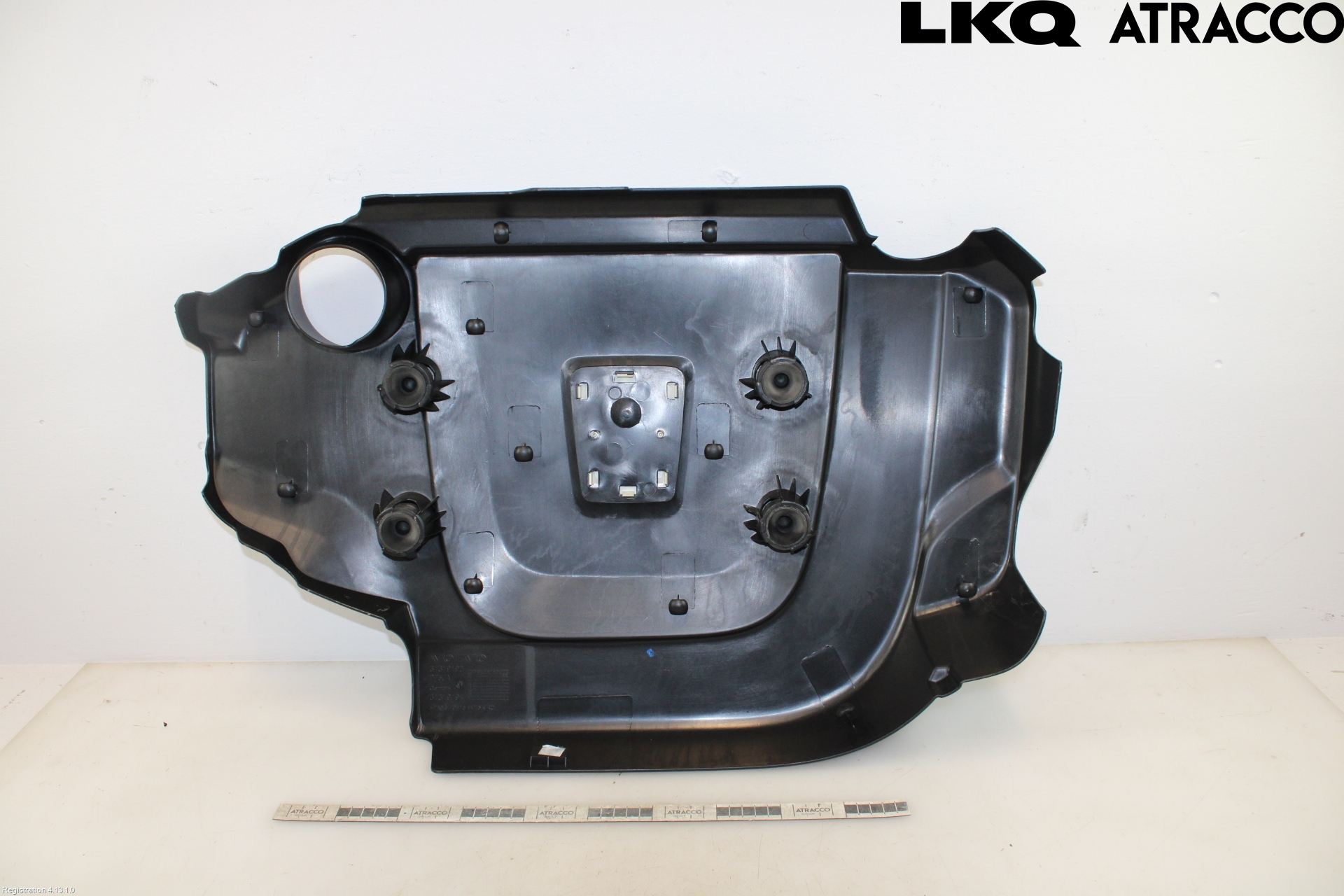 Volvo V70 08-13 Motor Deksel Over Motor