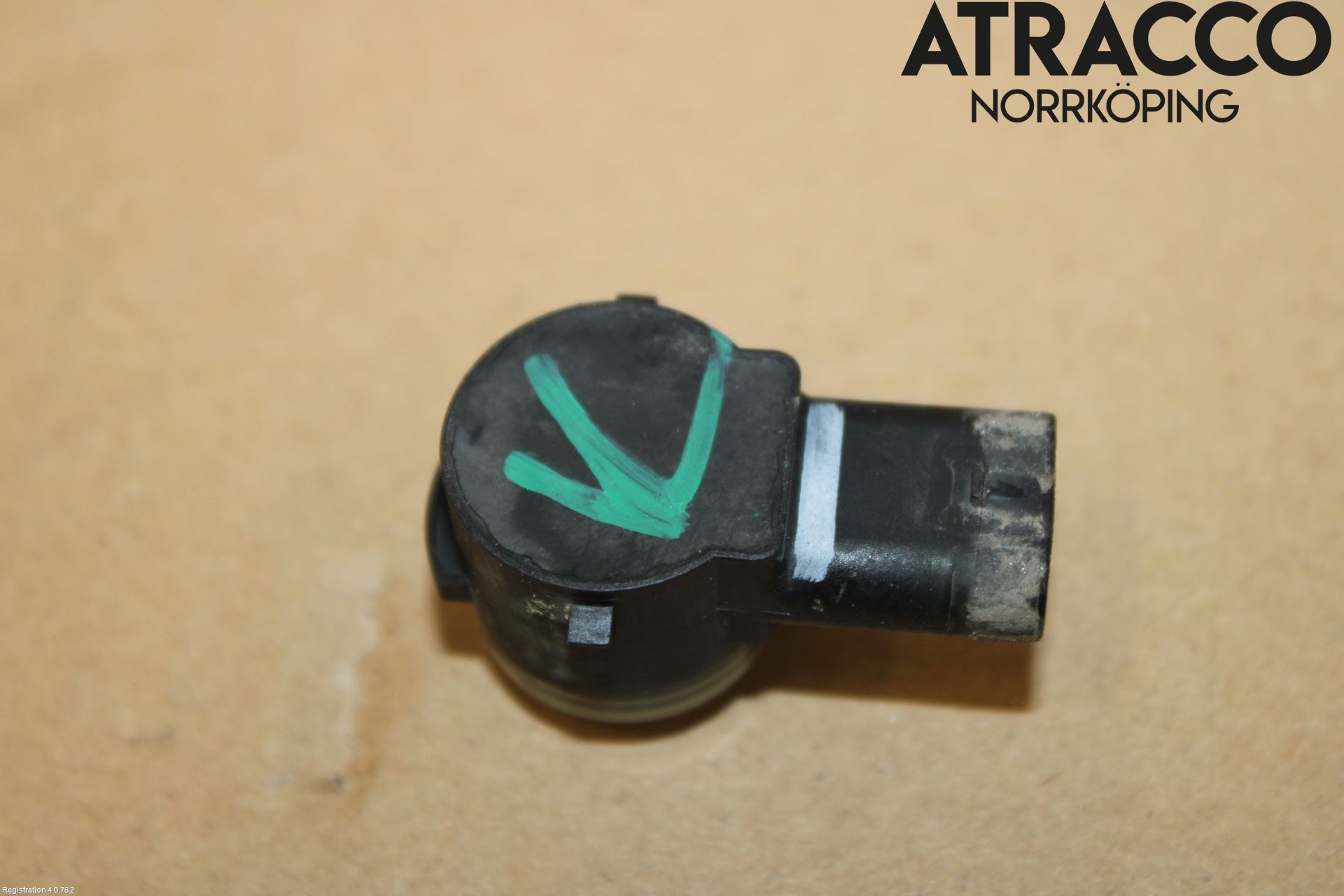 Skoda OCTAVIA (NX) 20- Sensor Parkering Front