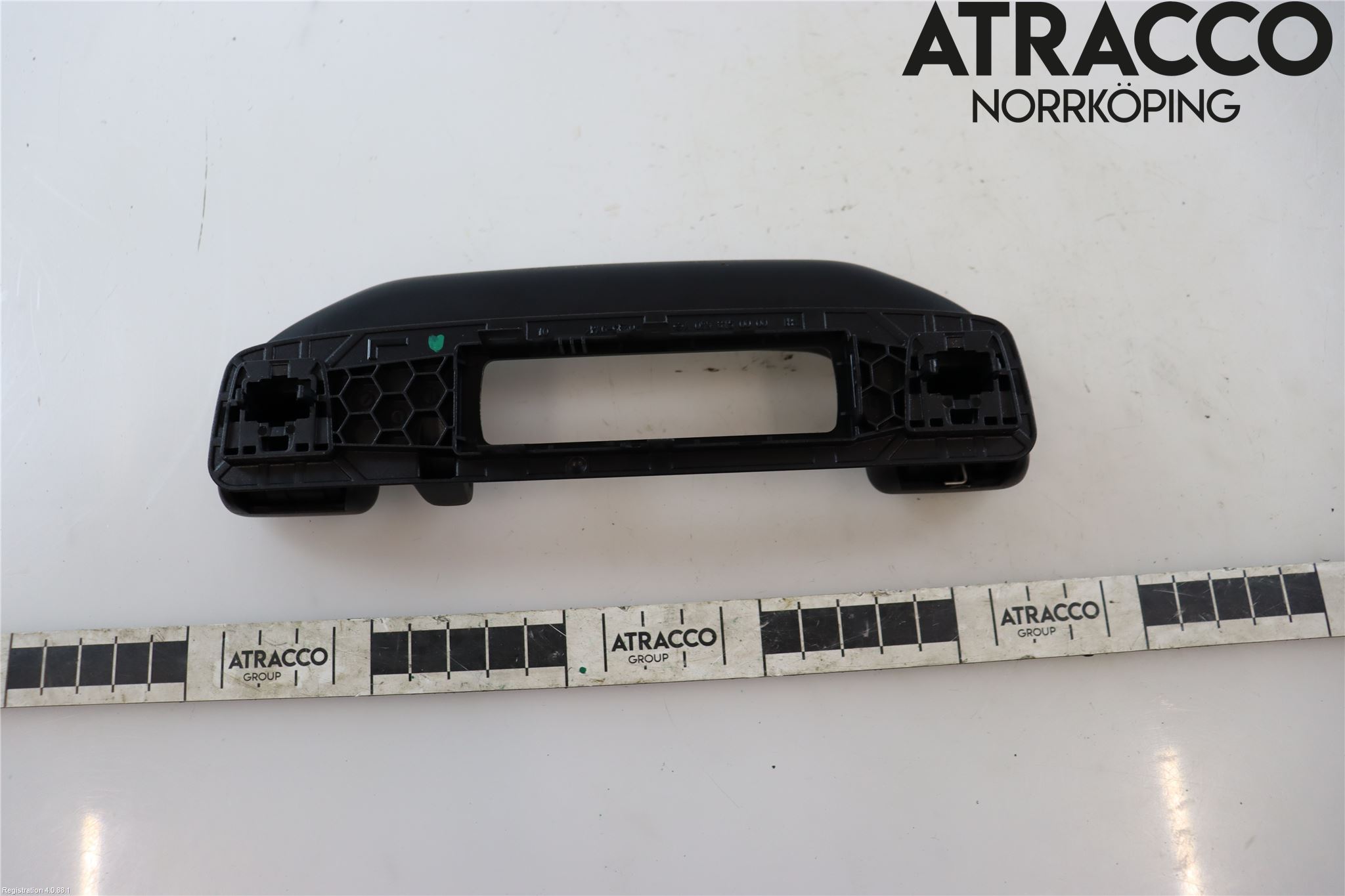 Mercedes-Benz MB E-KLASS (W213) 16-23 Innrhandtak I Taket