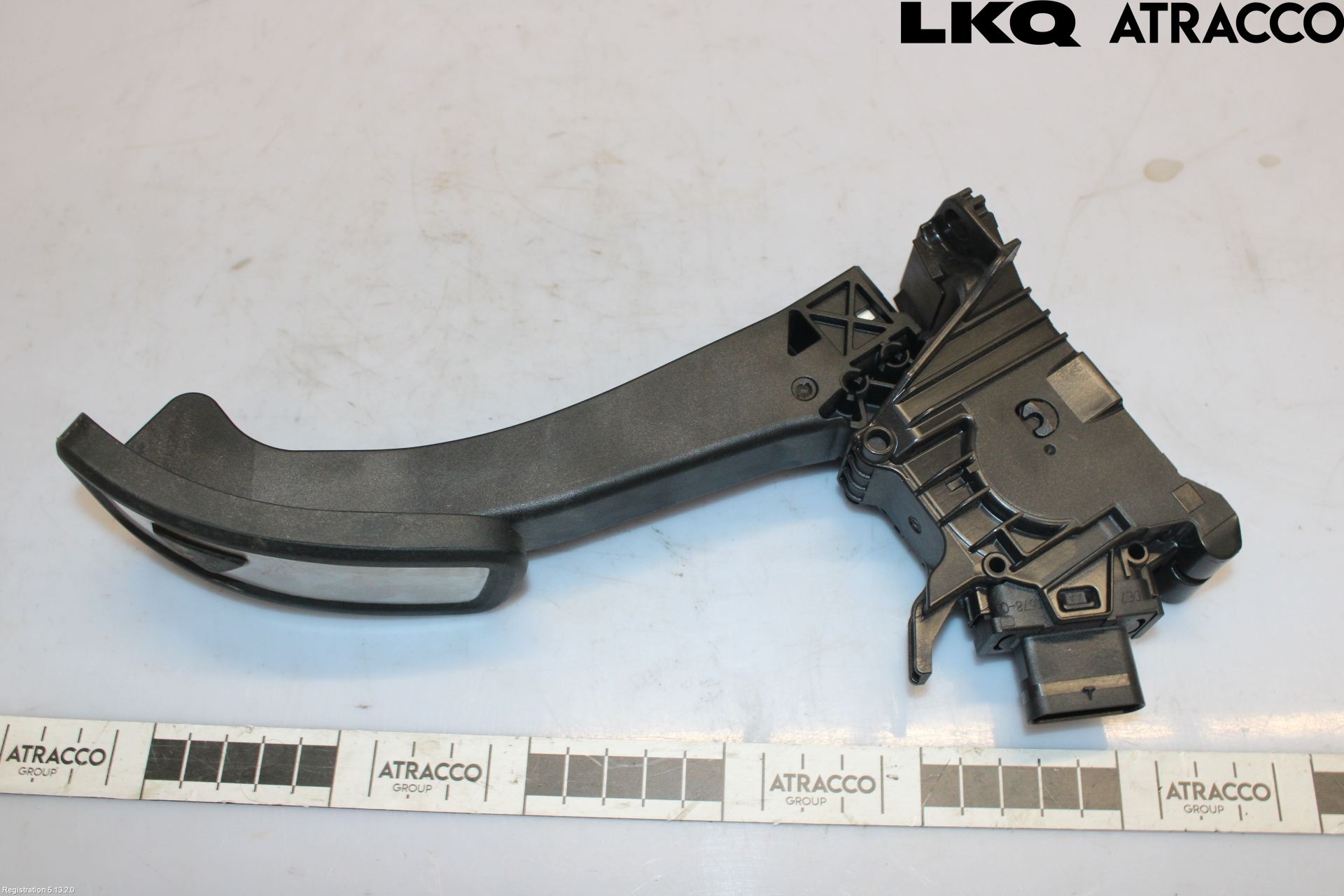 Volkswagen VW ID.7/TOURER 24- Gasspedal