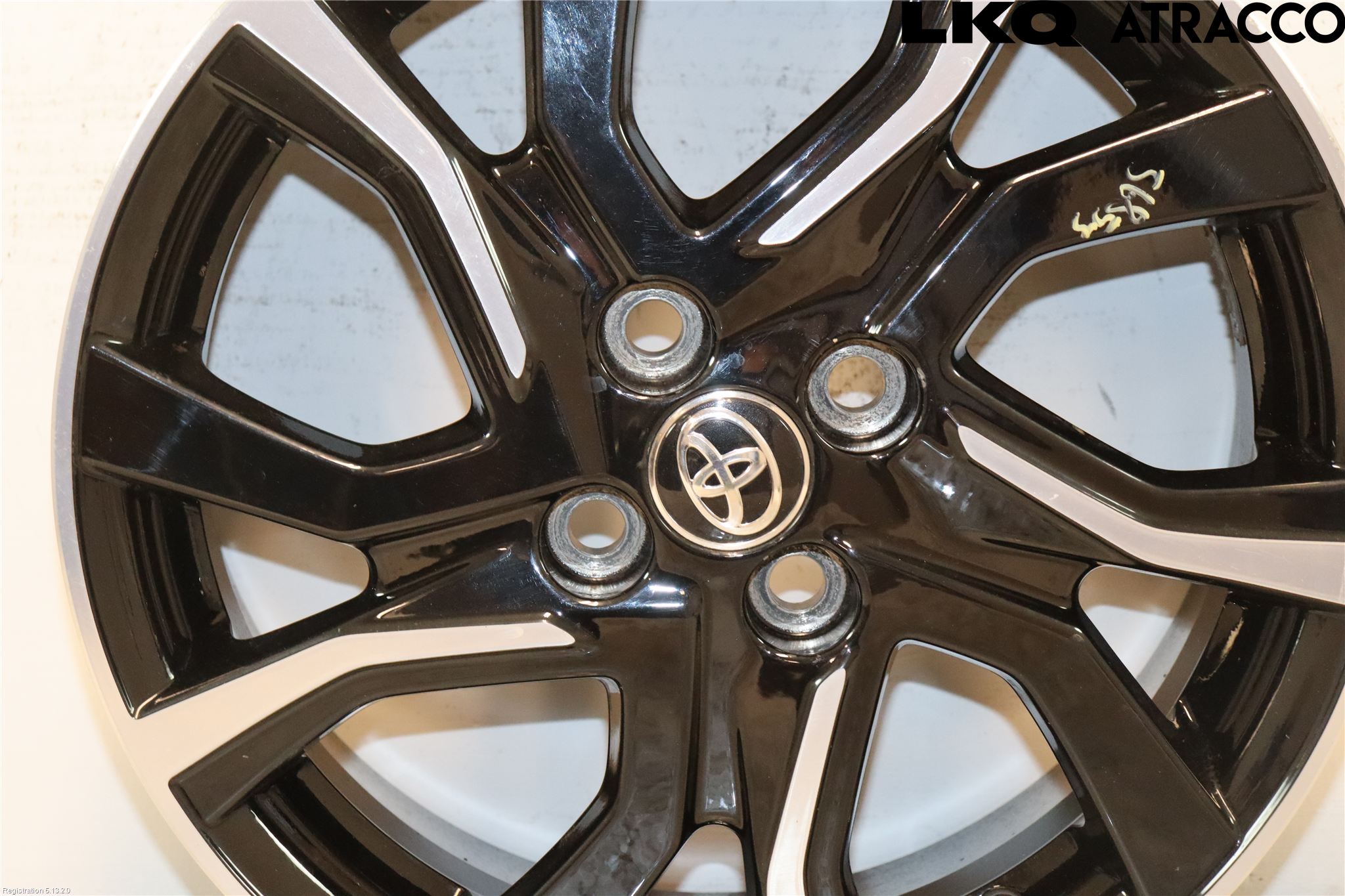 Toyota YARIS XP130 15-20 Felg Aluminium