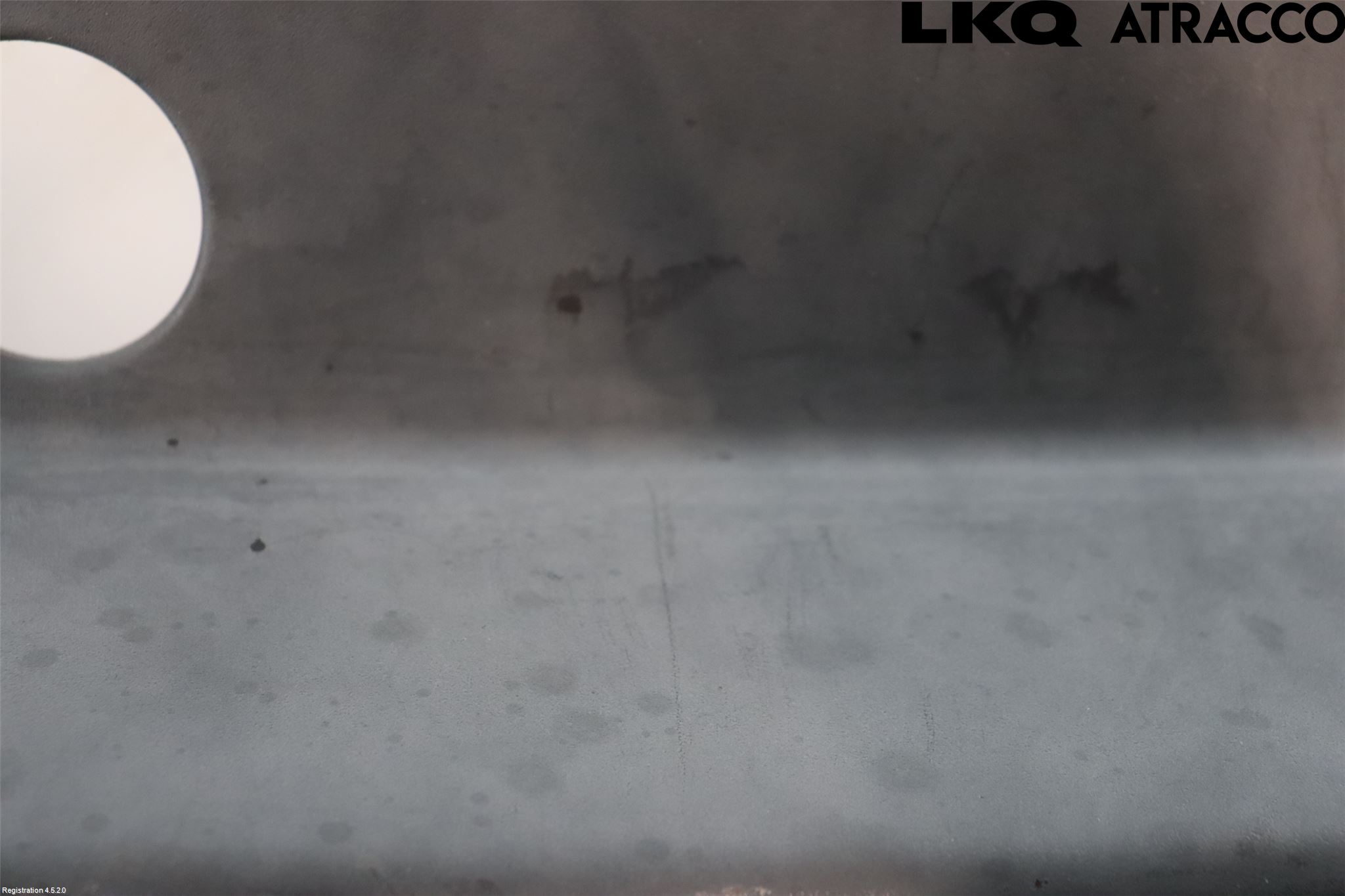 Toyota ÖVRIGT/DIREKTIMP. Visker Deksel-Grill-Under Frr