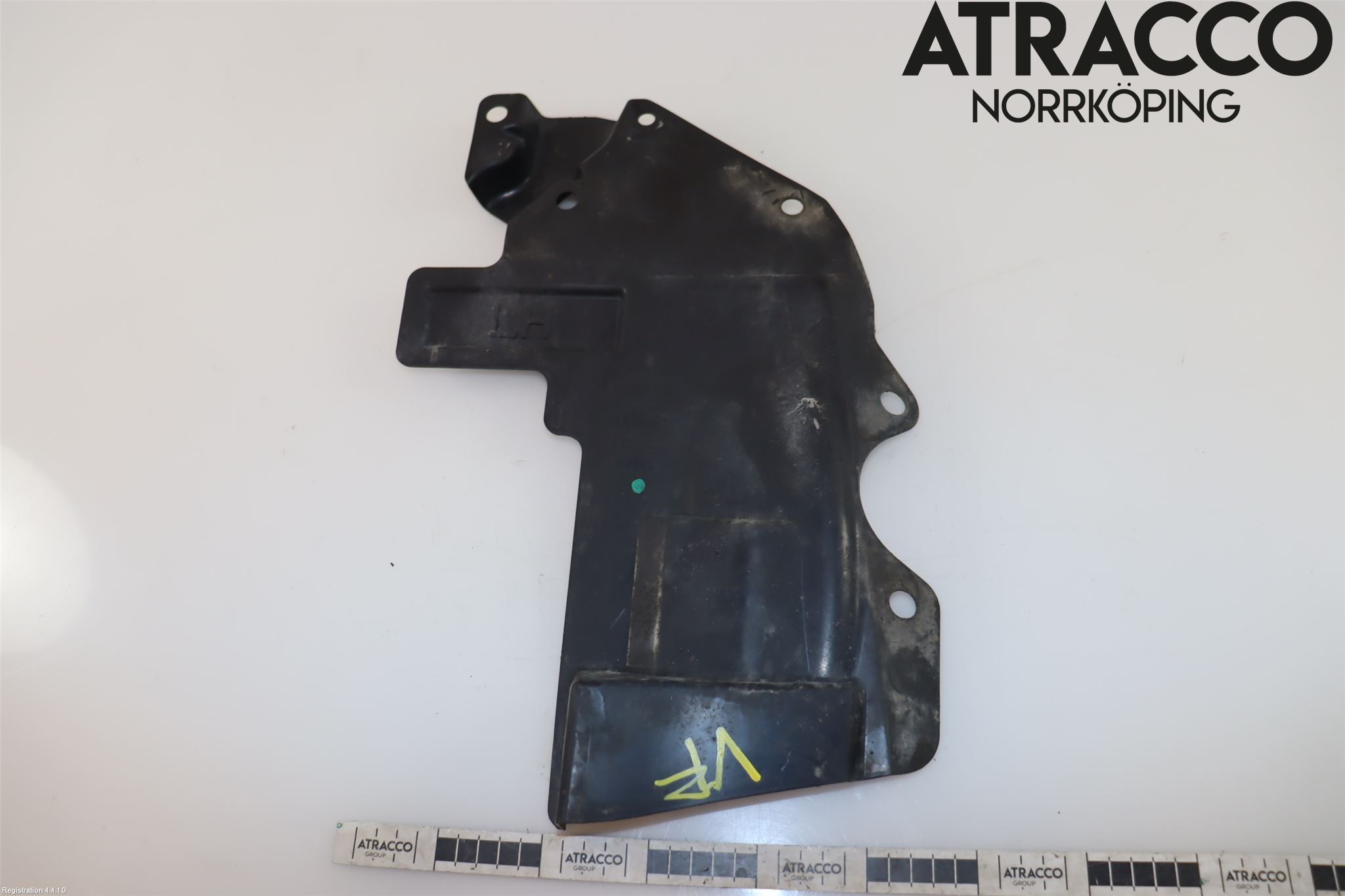 Nissan QASHQAI+2  10-14 Luftstyring Front
